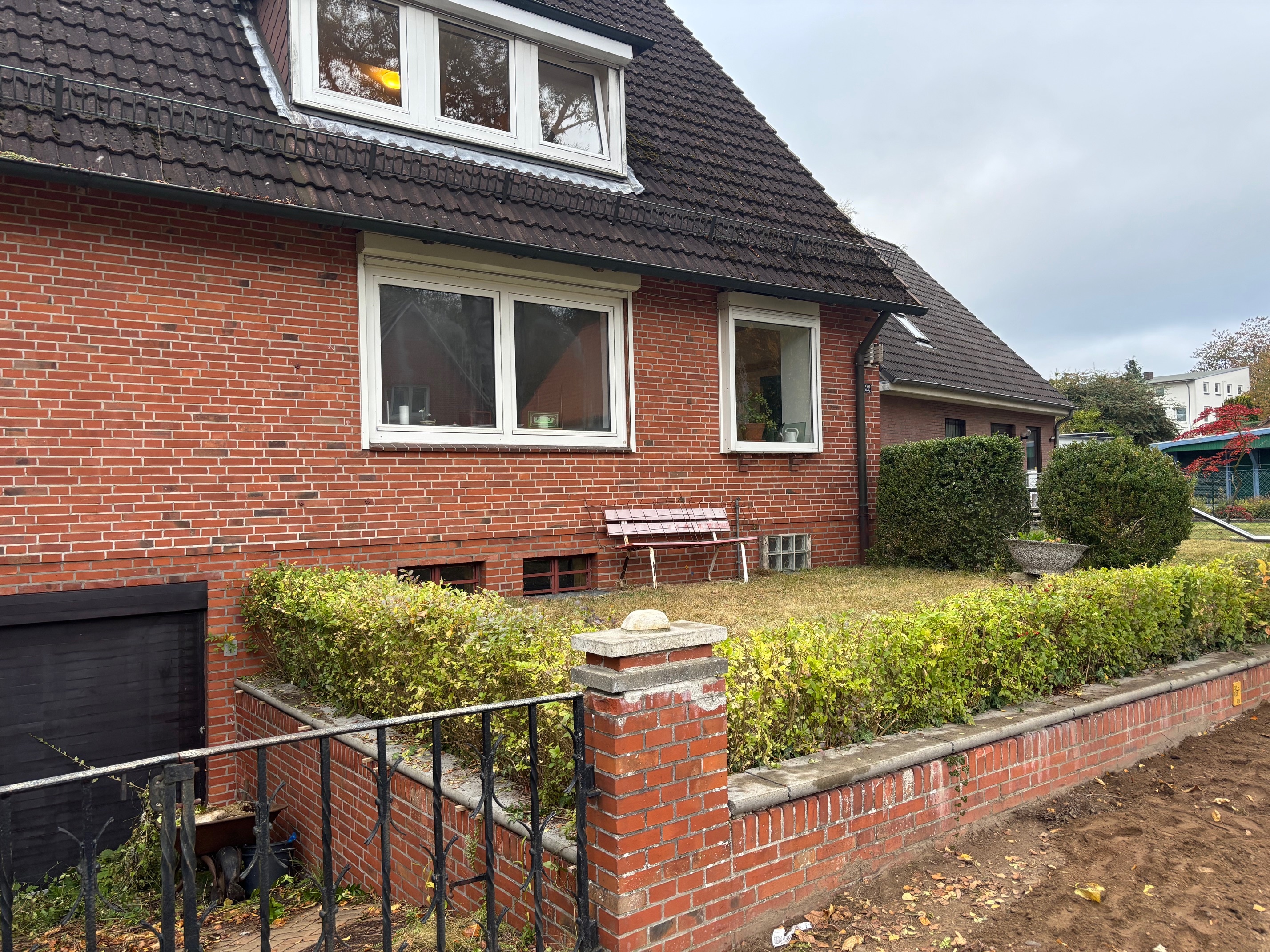 Preisbewusstes Einfamilienhaus mit möglicher ELW in 24146 Kiel. – Bild 3