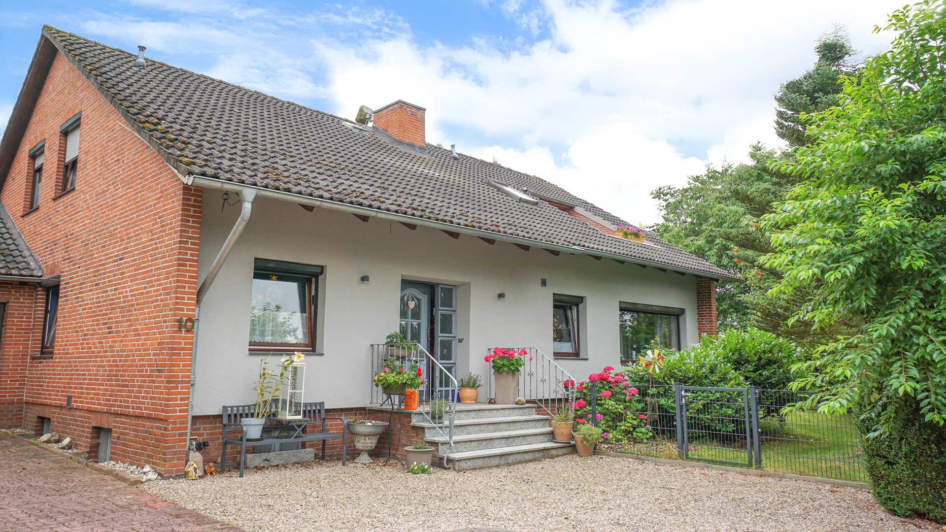 Familiengerechtes Anwesen in idyllischer Wohnlage und eigenem Bootsanlegerplatz in 23816 Neversdorf. – Bild 2