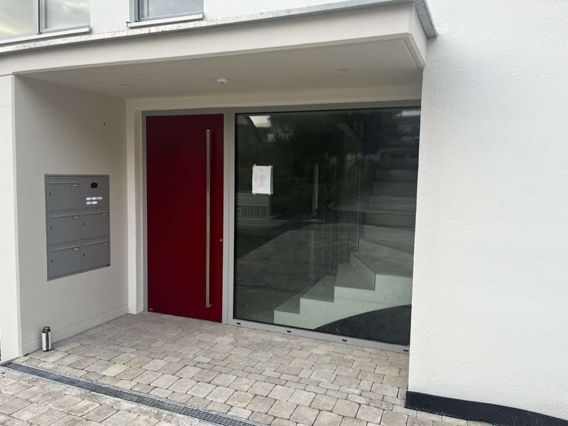 SONNIGE ELEGANZ IN ÜBERLINGEN – STILVOLL WOHNEN ZWISCHEN STADT UND SEE – VERKAUF - Eingang