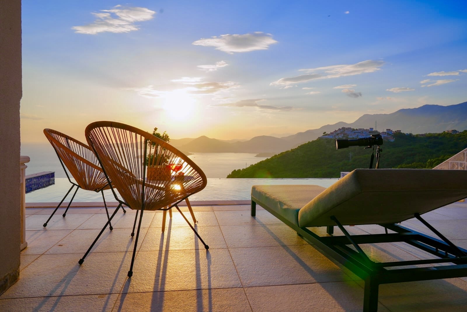 LUXUS VILLA IN MONTENEGRO - NEUBAU – VERKAUF - aa06322c-b585-43de-aae3-6159e48d54a7