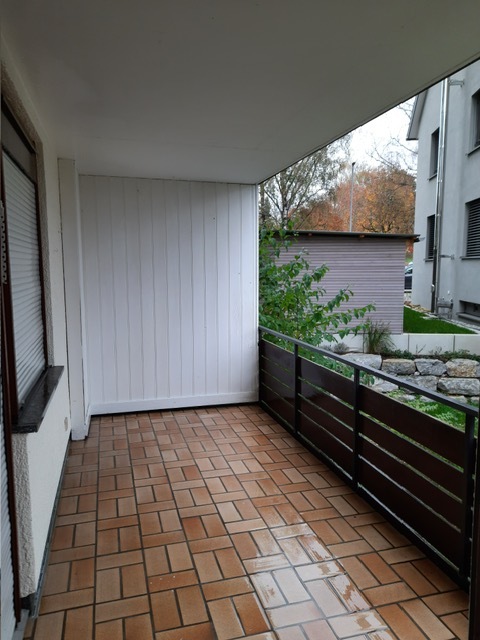 HELLE 3,5-ZIMMER-WOHNUNG NAHE BODENSEE – IDEAL FüR EIGENNUTZER UND ANLEGER – VERKAUF - Balkon