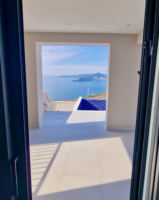 LUXUS VILLA IN MONTENEGRO - NEUBAU – VERKAUF - 9c6bbf62-3c67-4c27-8333-a2ed2b4e1527