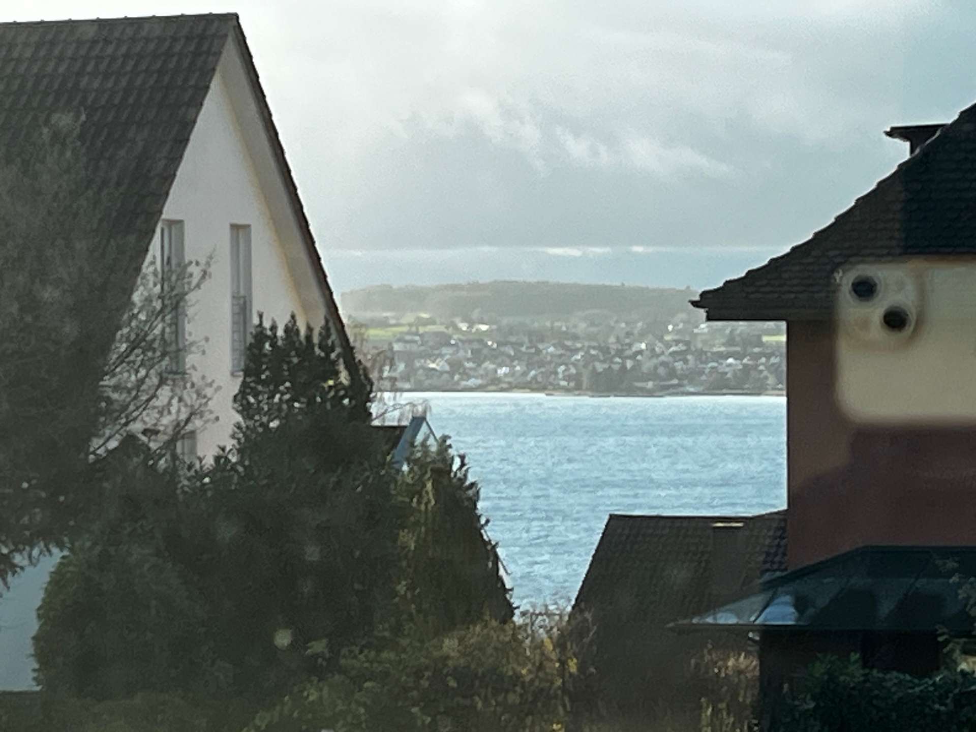 SONNIGE ELEGANZ IN ÜBERLINGEN – STILVOLL WOHNEN ZWISCHEN STADT UND SEE – VERKAUF - Ausblick