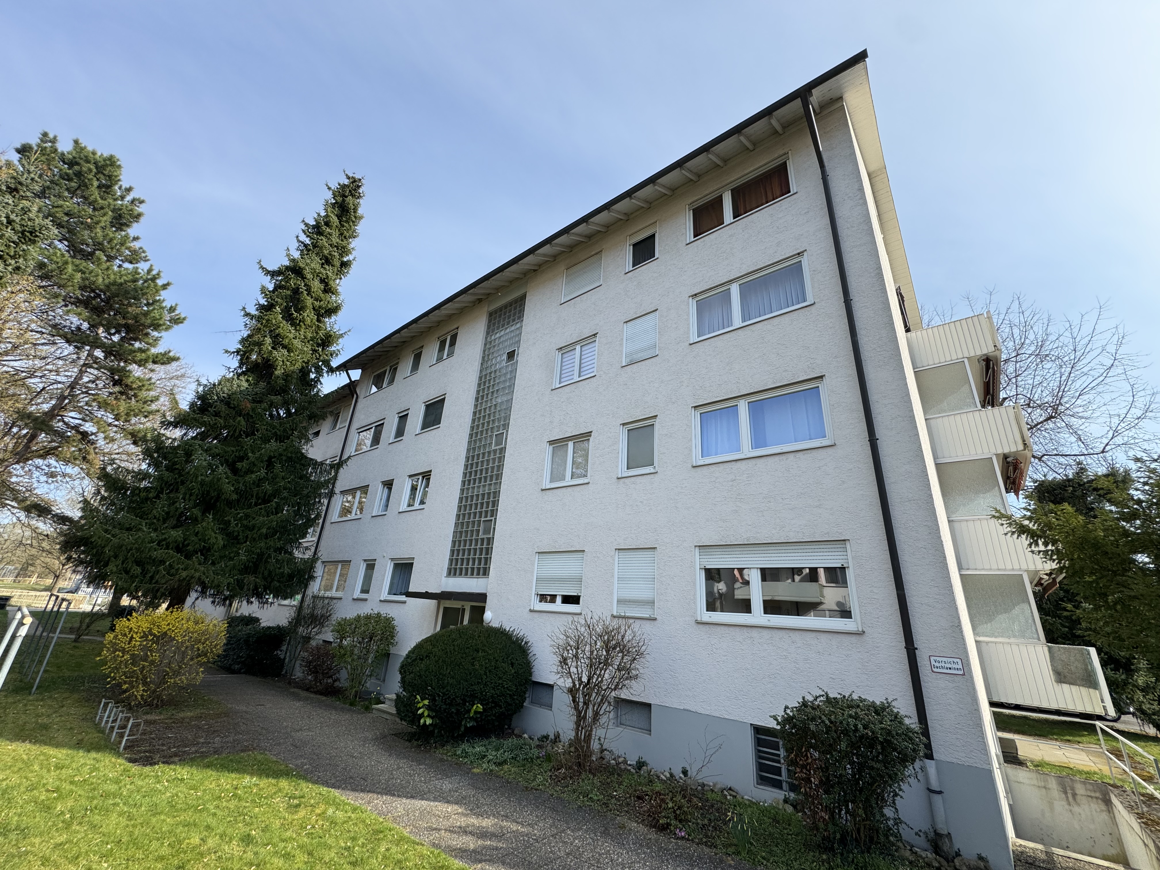 REDUZIERTER PREIS - HELLE 2-ZIMMER-WOHNUNG MIT 65 M² IN RUHIGER LAGE – VERKAUF - IMG_2260