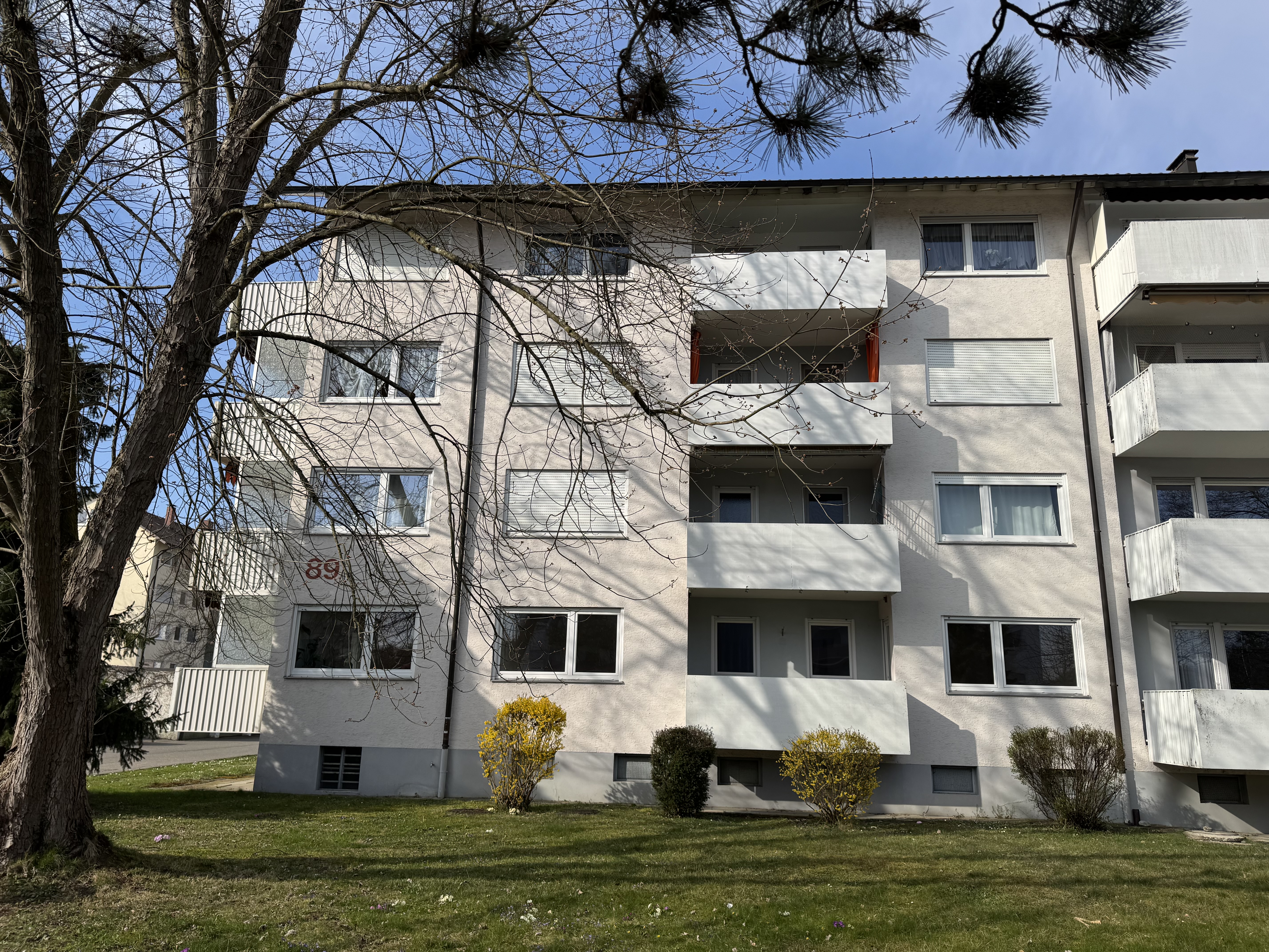 REDUZIERTER PREIS - HELLE 2-ZIMMER-WOHNUNG MIT 65 M² IN RUHIGER LAGE – VERKAUF - IMG_2259