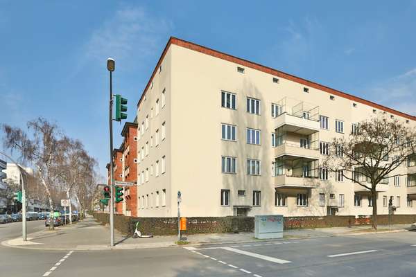 2-Zimmer Wohnung in Wilmersdorf, 58 m², zentrale Lage im Rheingauviertel, sofort bezugsfrei