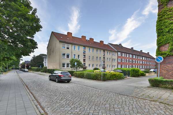 1-Raum-Wohnung in Spremberger Vorstadt, Cottbus: vermietet, 36 qm, 1. OG, Loggia