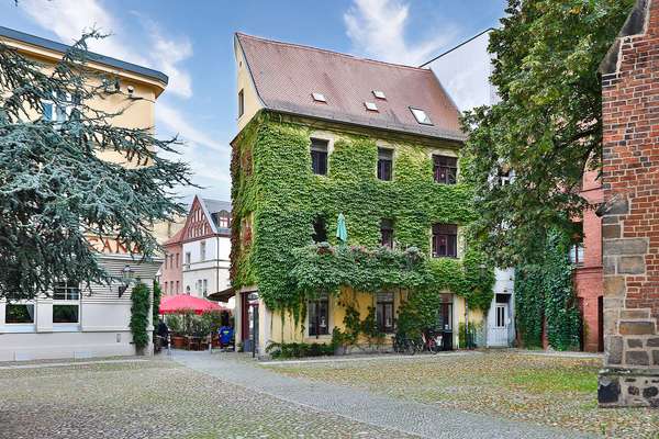 Mehrfamilienhaus im Stadtzentrum: 4 Wohnungen, Kapitalanlage, teilw. vermietet