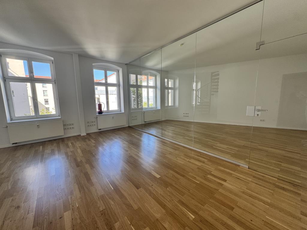 Büro untere Etage (2. OG)