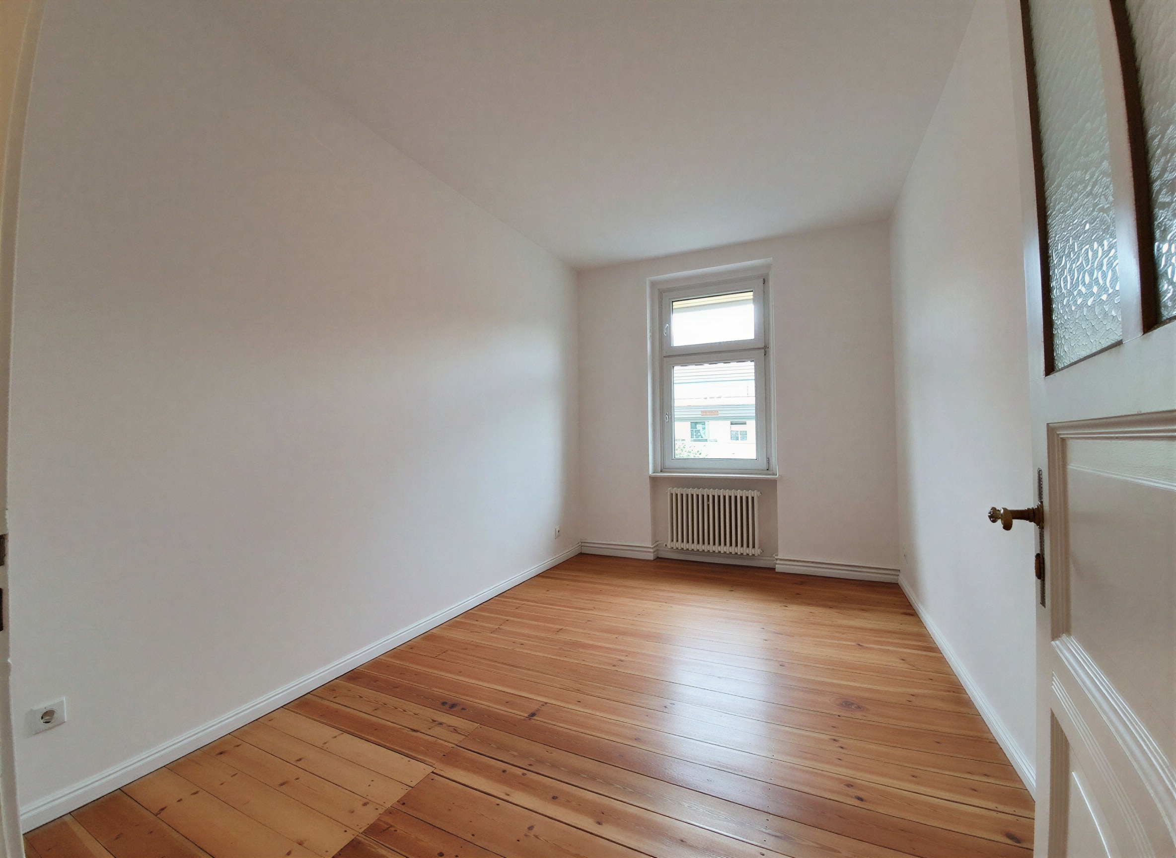 Mittendrin statt nur dabei: Bezugsfertige 2-Zimmer-Wohnung mit Charakter in Wedding!