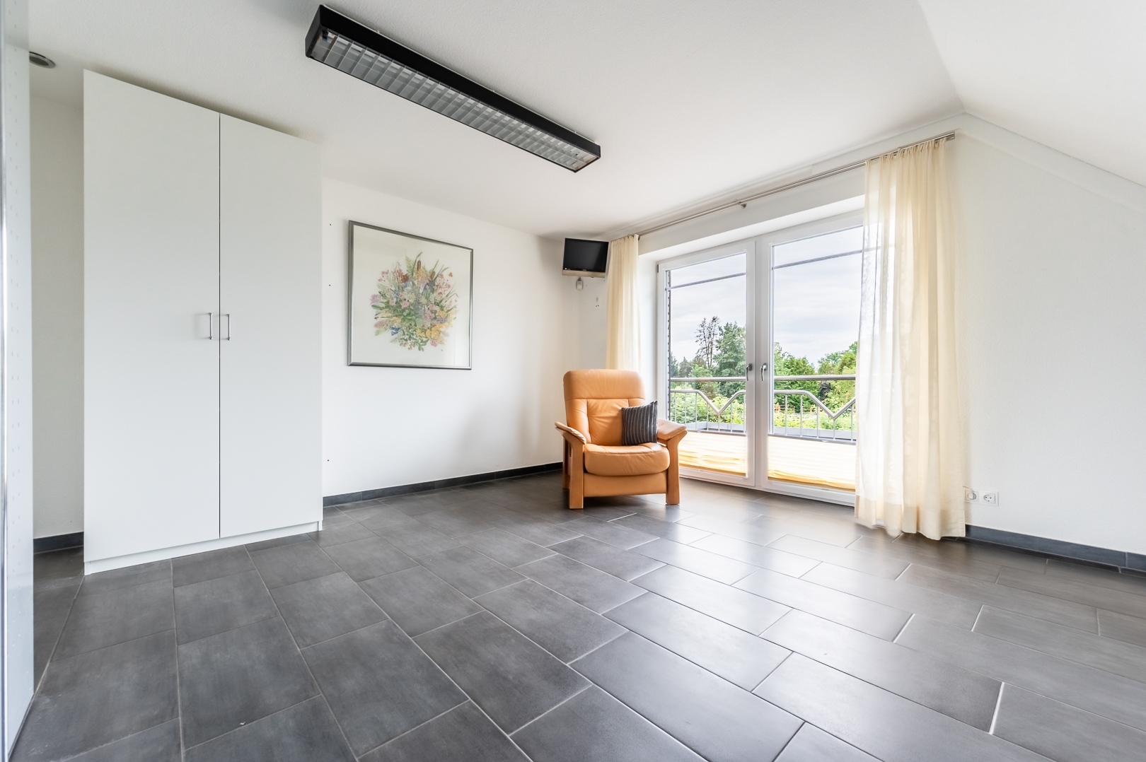 Zimmer 4 / HWR