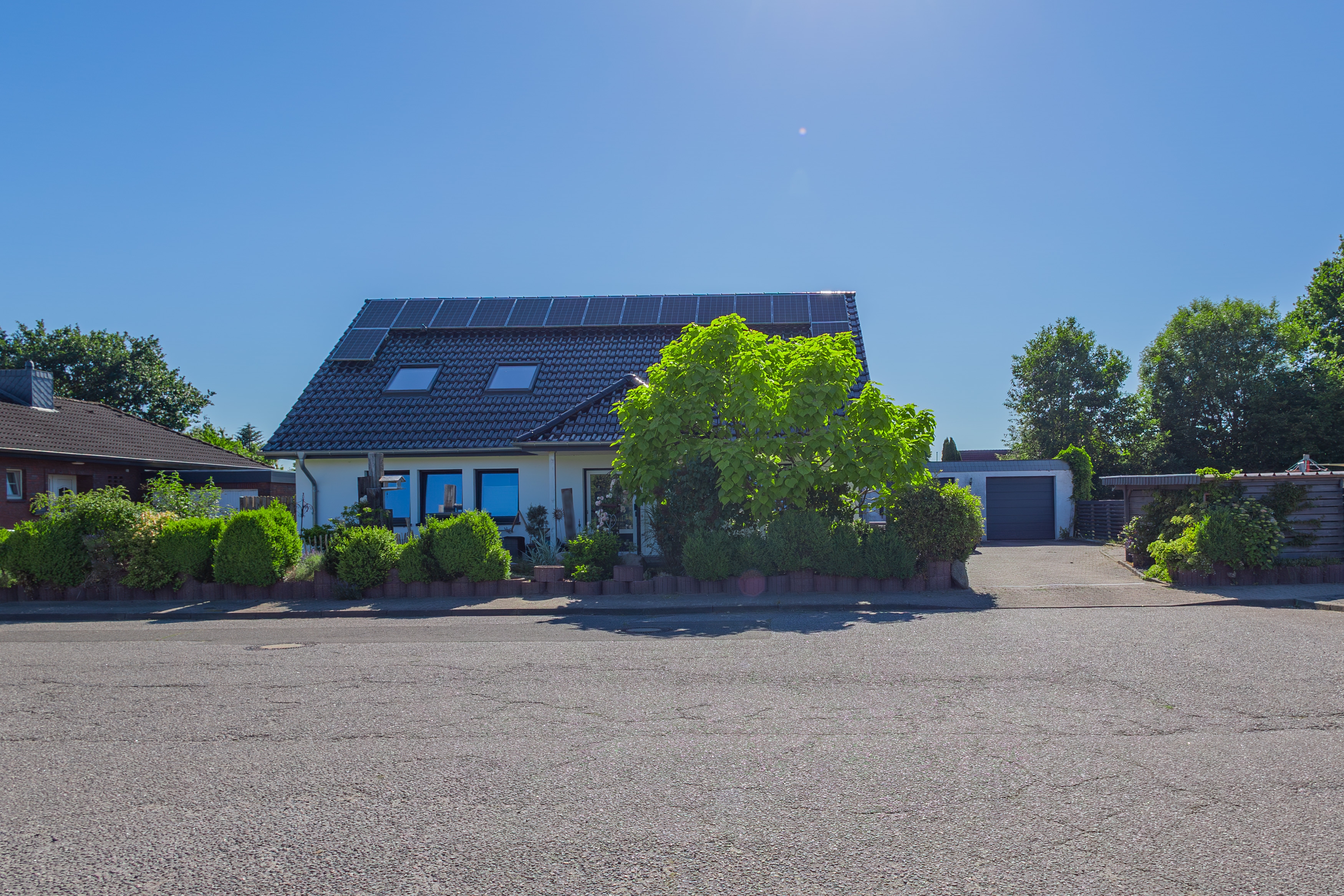 Hausansicht von der Straße