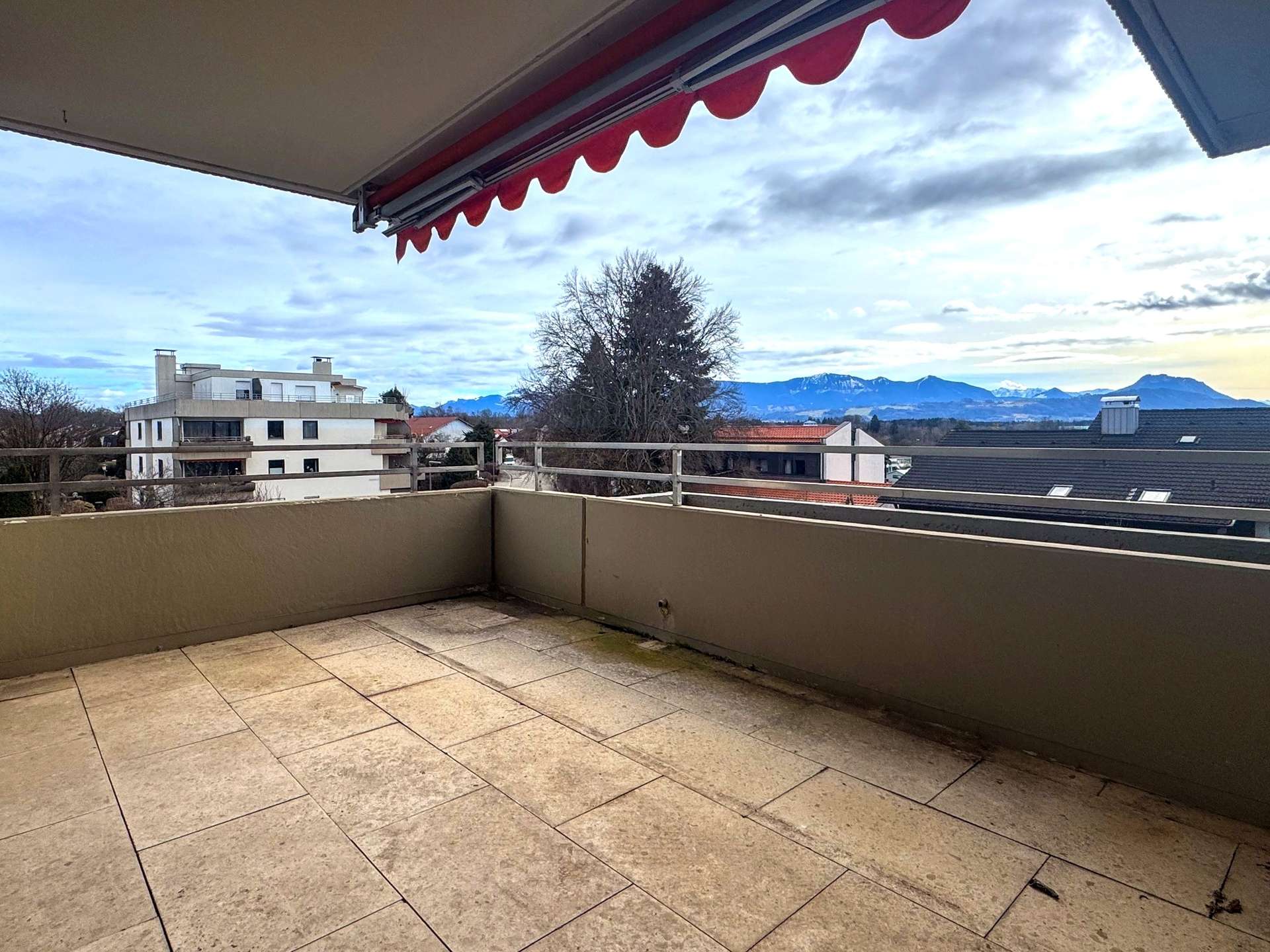 Großer Balkon