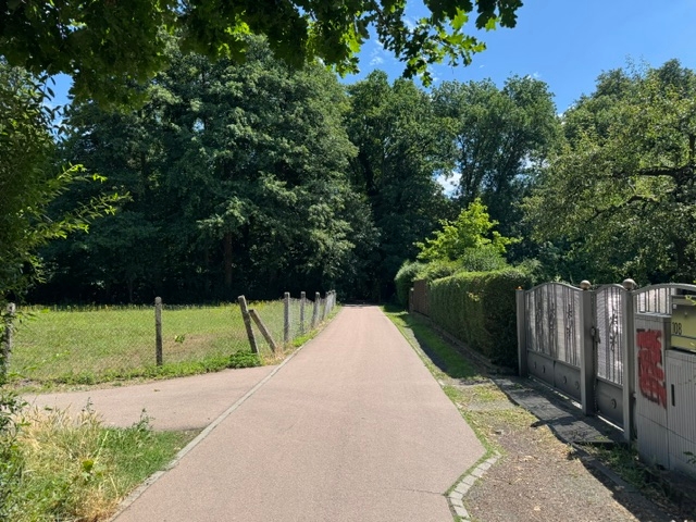 Nahe dem Stadt- und Tierpark