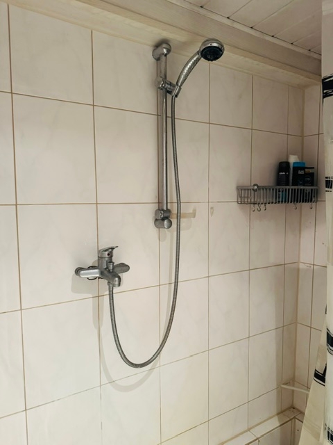 mit Dusche gibt es auch