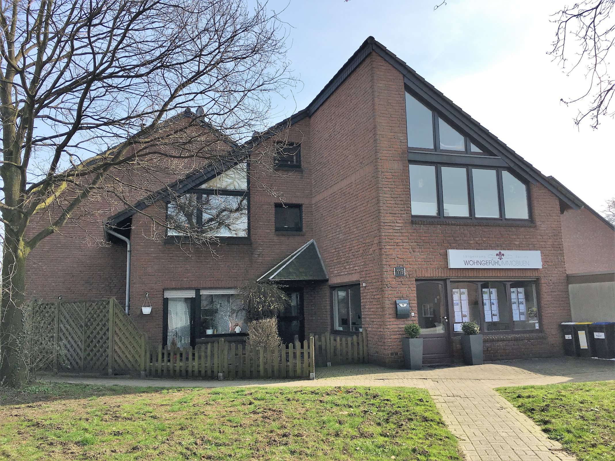 Frontansicht komplett