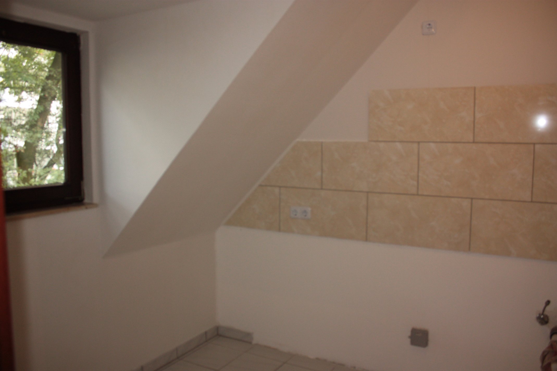 2 1/2-Raum-Maisonettewohnung mit Loggia in bevorzugter Lage