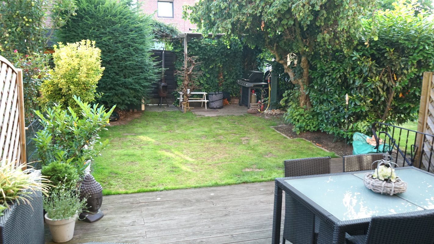 Ruhig gelegenes Einfamilienhaus mit EBK und Garage in Duisburg-Rumeln