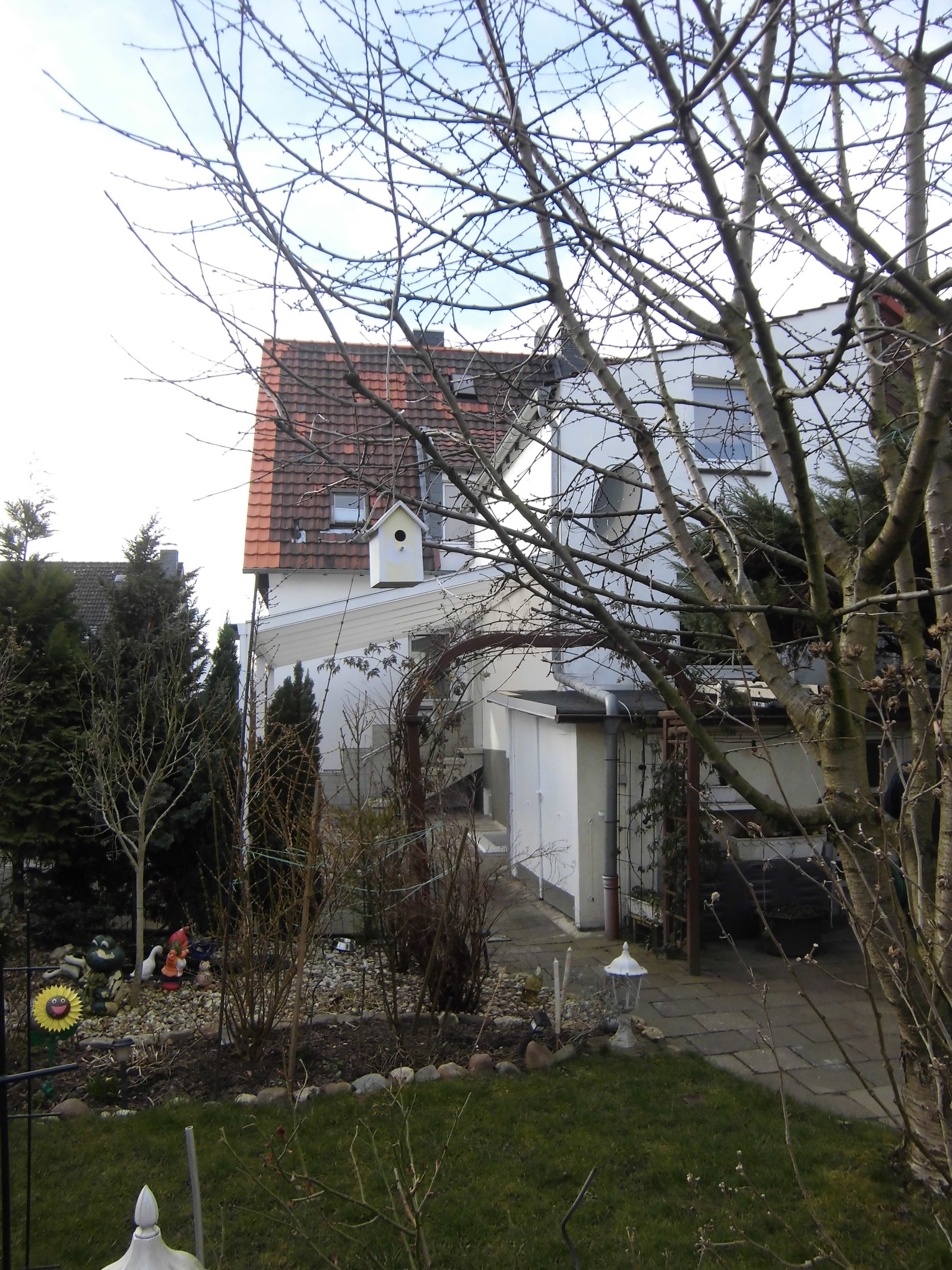 Ein- oder Zweifamilienhaus mit Einliegerwohnung in bester Wohnlage