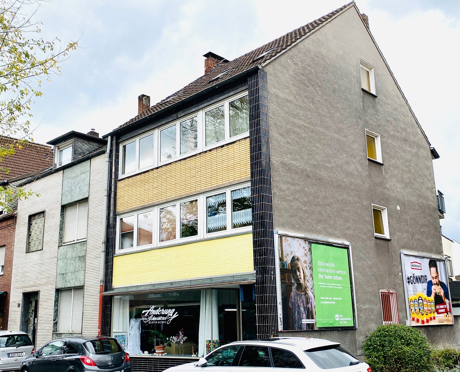 Zwei komplett vermietete MFH plus Gewerbeeinheit in Duisburg-Hochheide