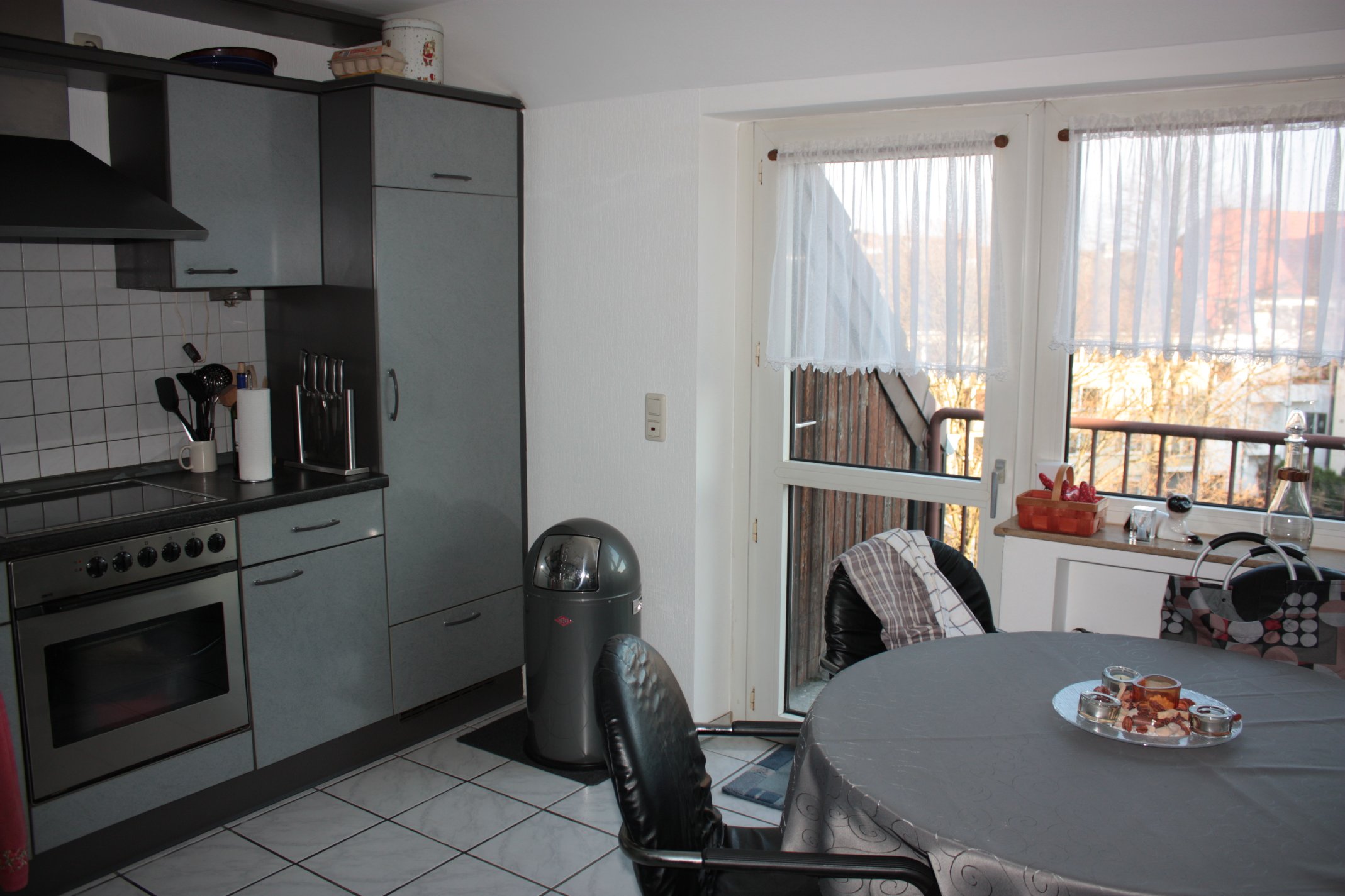 Kapitalanleger aufgepasst! Gemütliche 3 1/2-Raum-Wohnung mit Garage und zwei Balkonen in Frohnhausen