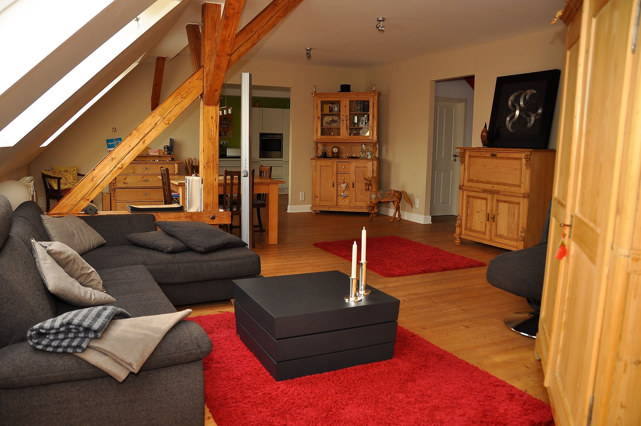 Extravagante DG-Wohnung im Maisonette-Stil in Krefeld-Uerdingen