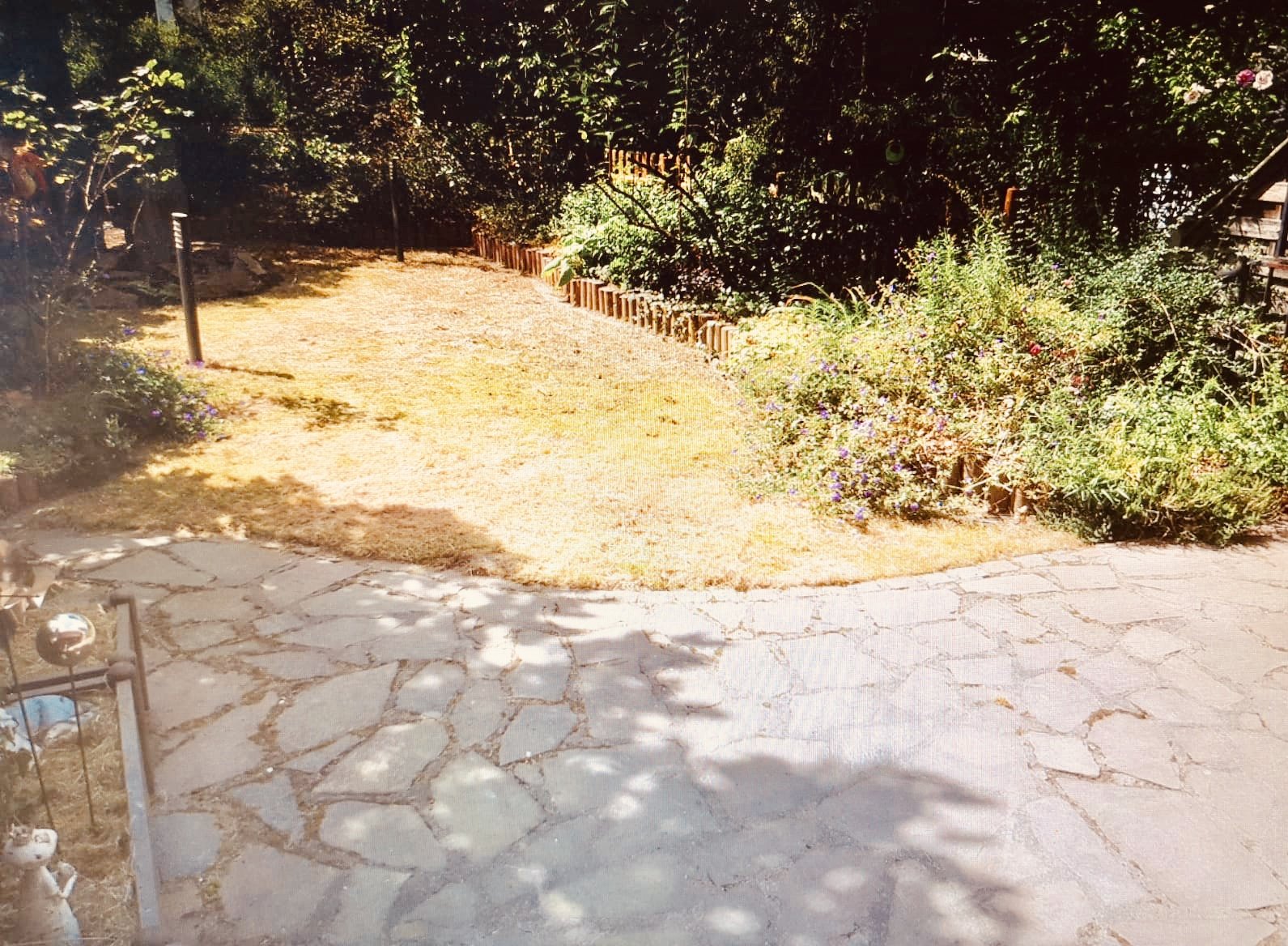 Reihenmittelhaus mit Photovoltaikanlage in Top-Lage von Duisburg-Rumeln