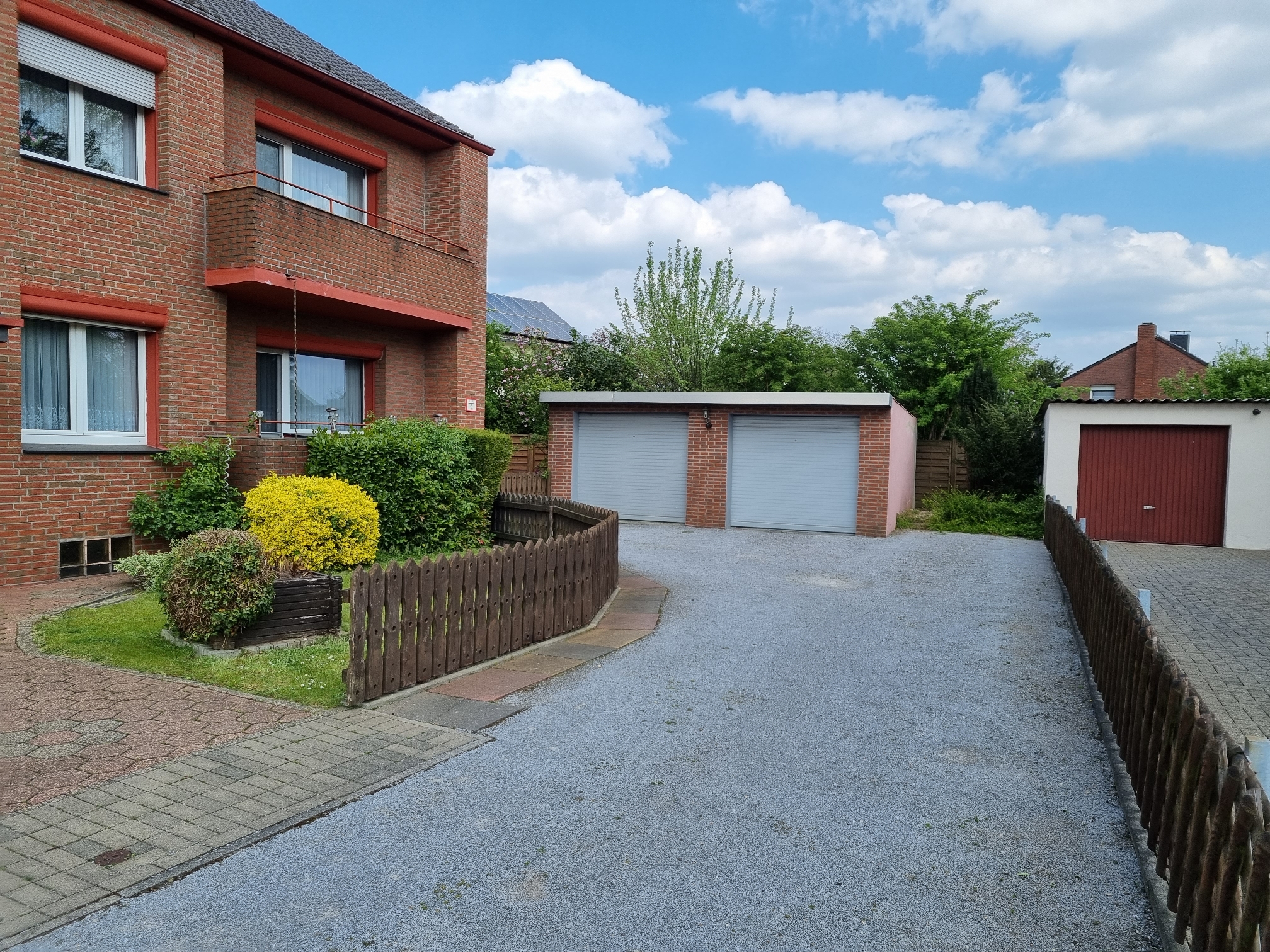 4-Familienhaus / Mehrgenerationenhaus in Duisburg Rumeln-Kaldenhausen
