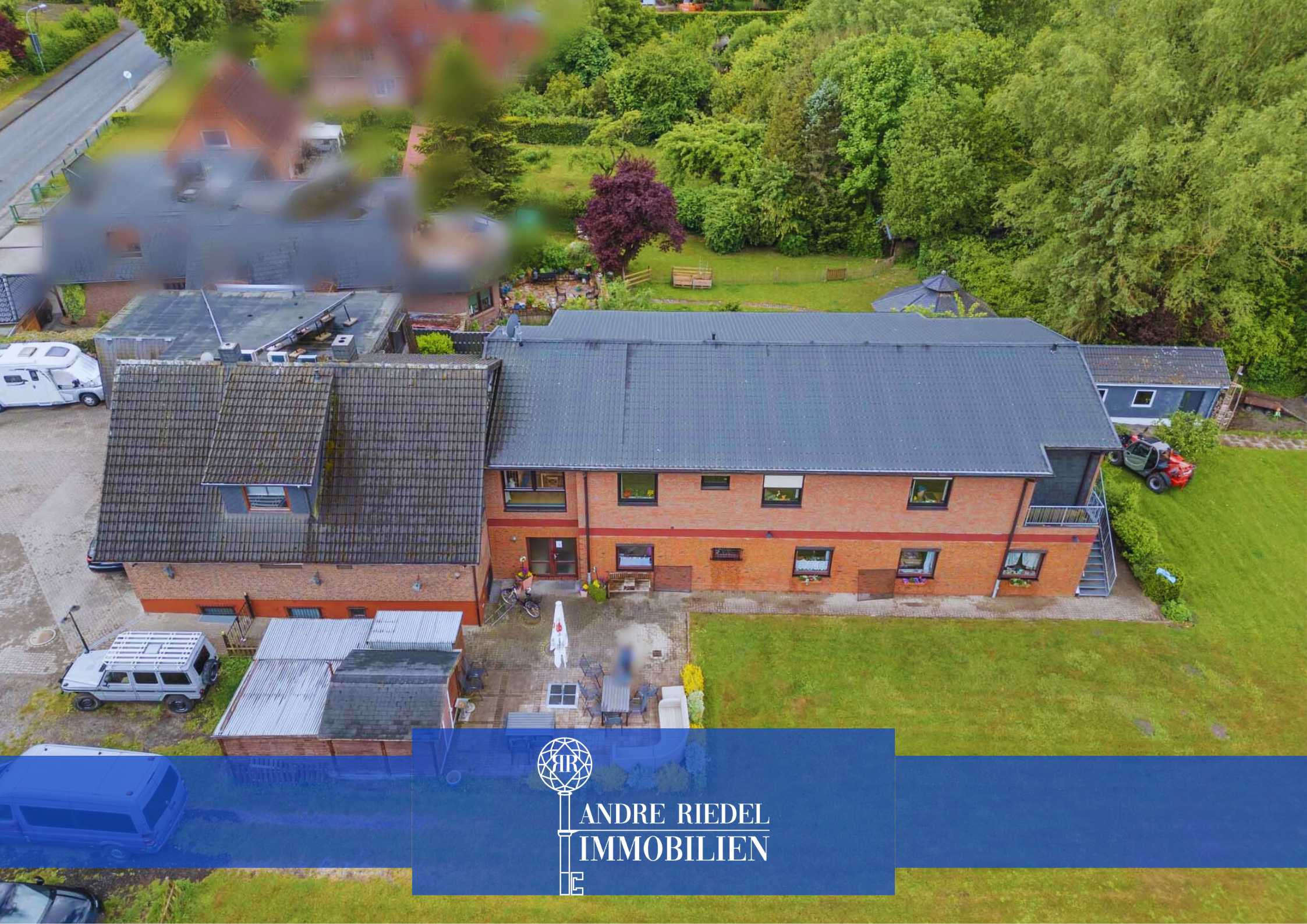 Fürsorge trifft Potenzial: Pflegeeinrichtung + Haus + Wohnung + Ausbaureserve| 3.500 m² Grundstück