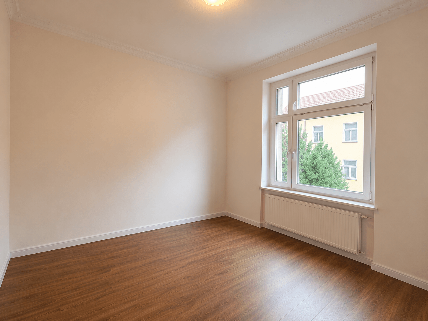 Kinderzimmer (mit KI leergeräumt)