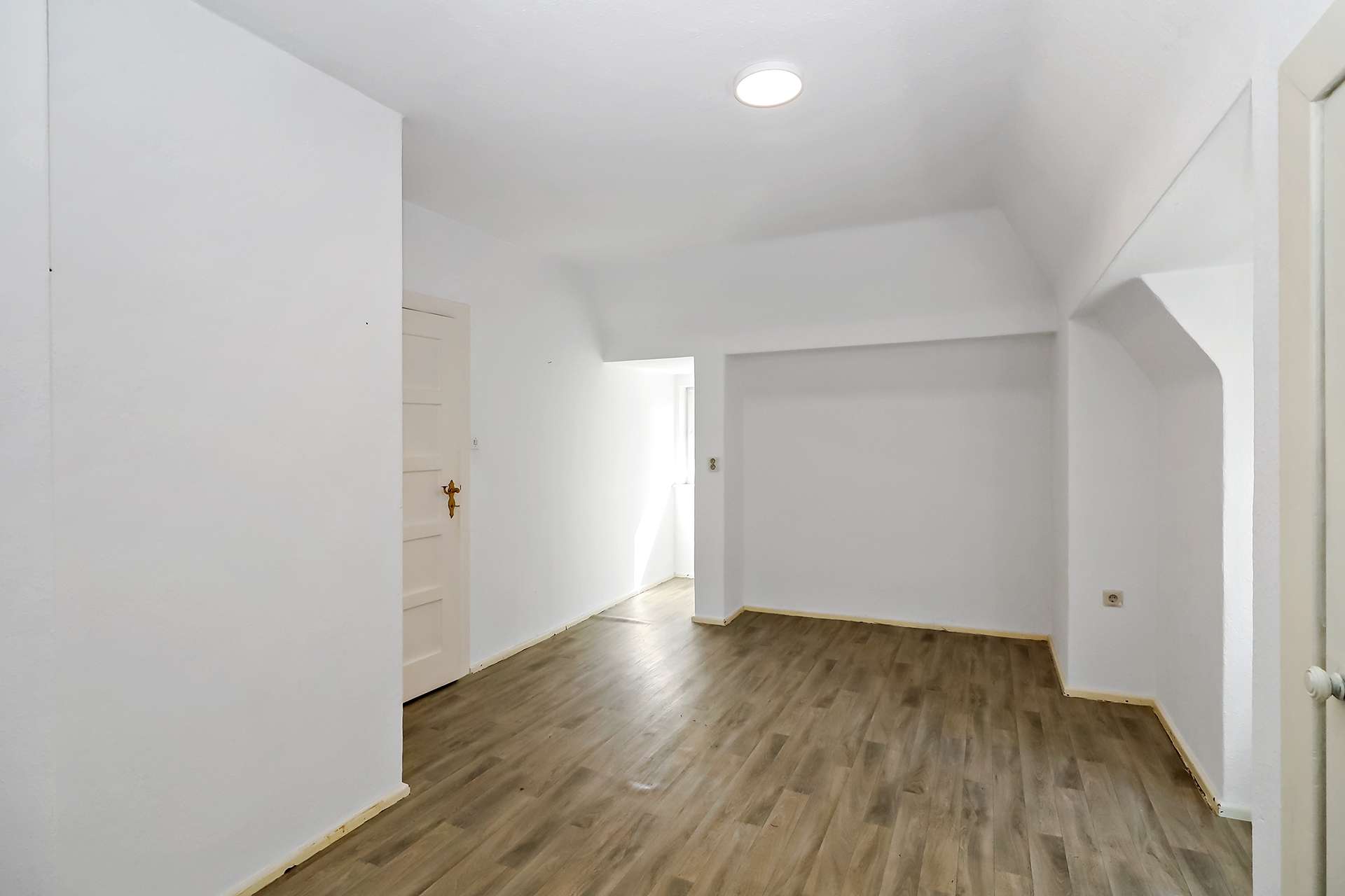 Zimmer 1 OG