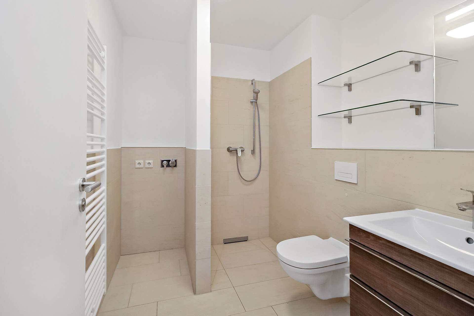 Badezimmer 2