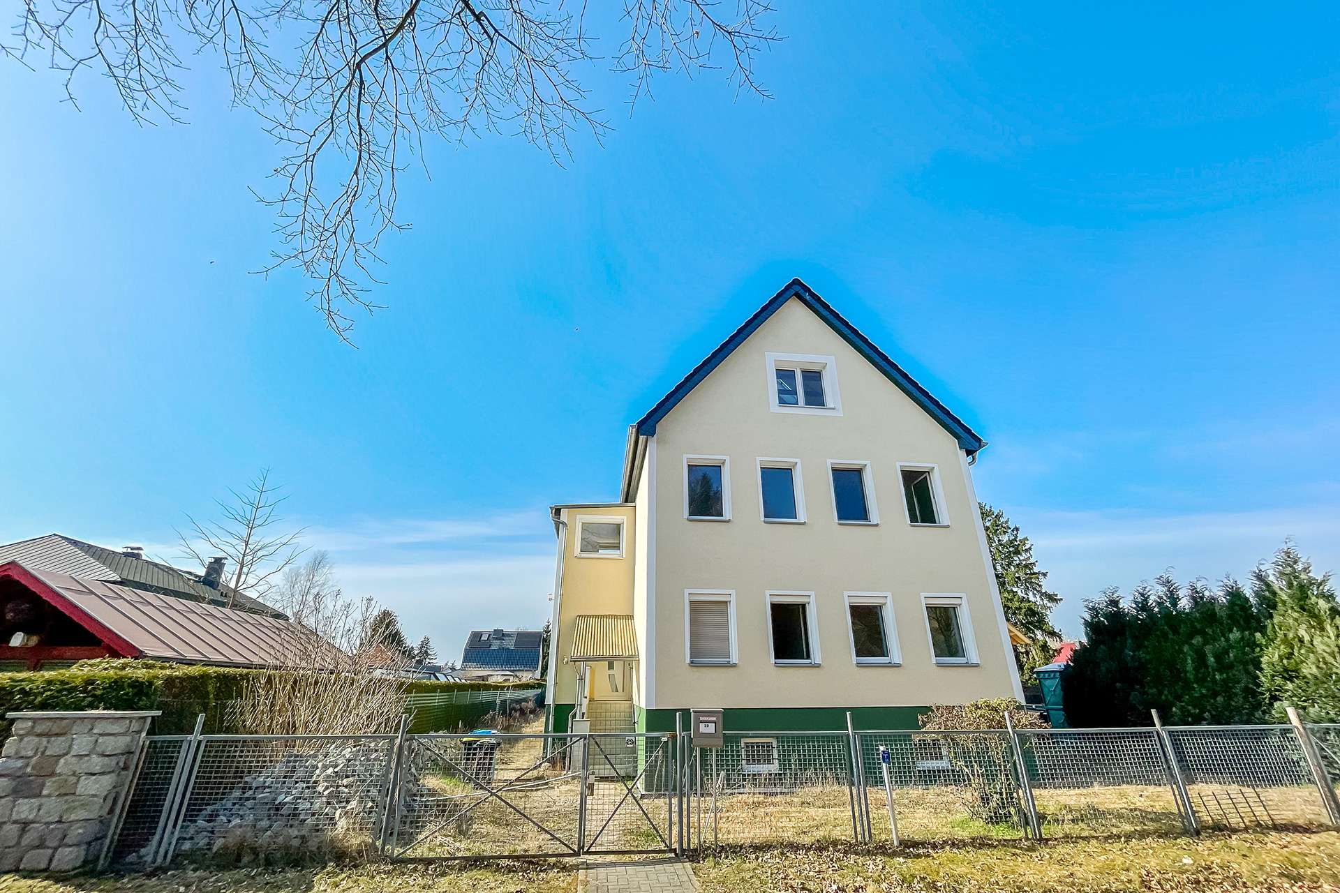 Hausansicht vorne