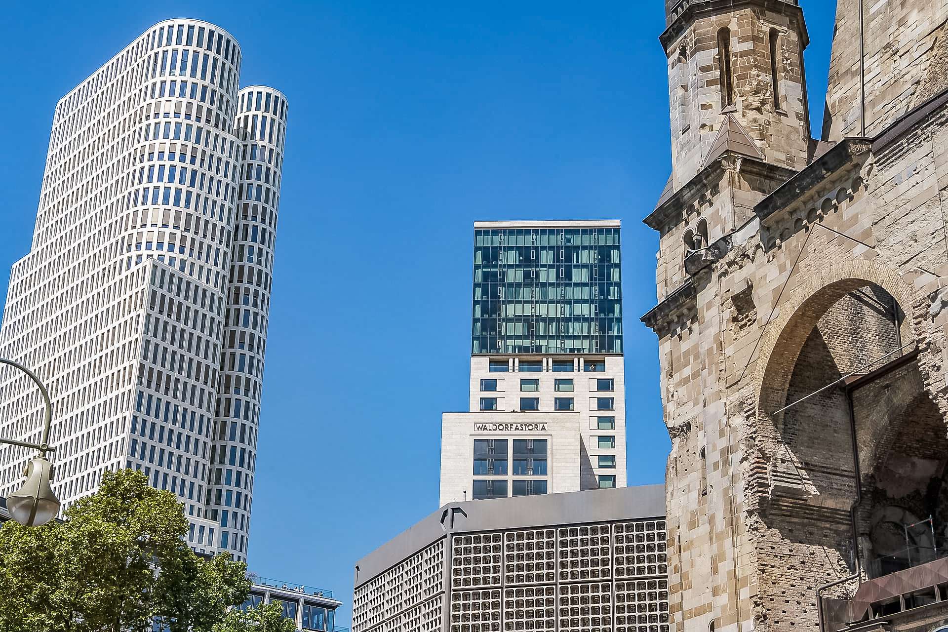 Gedächtniskirche und Waldorf Astoria