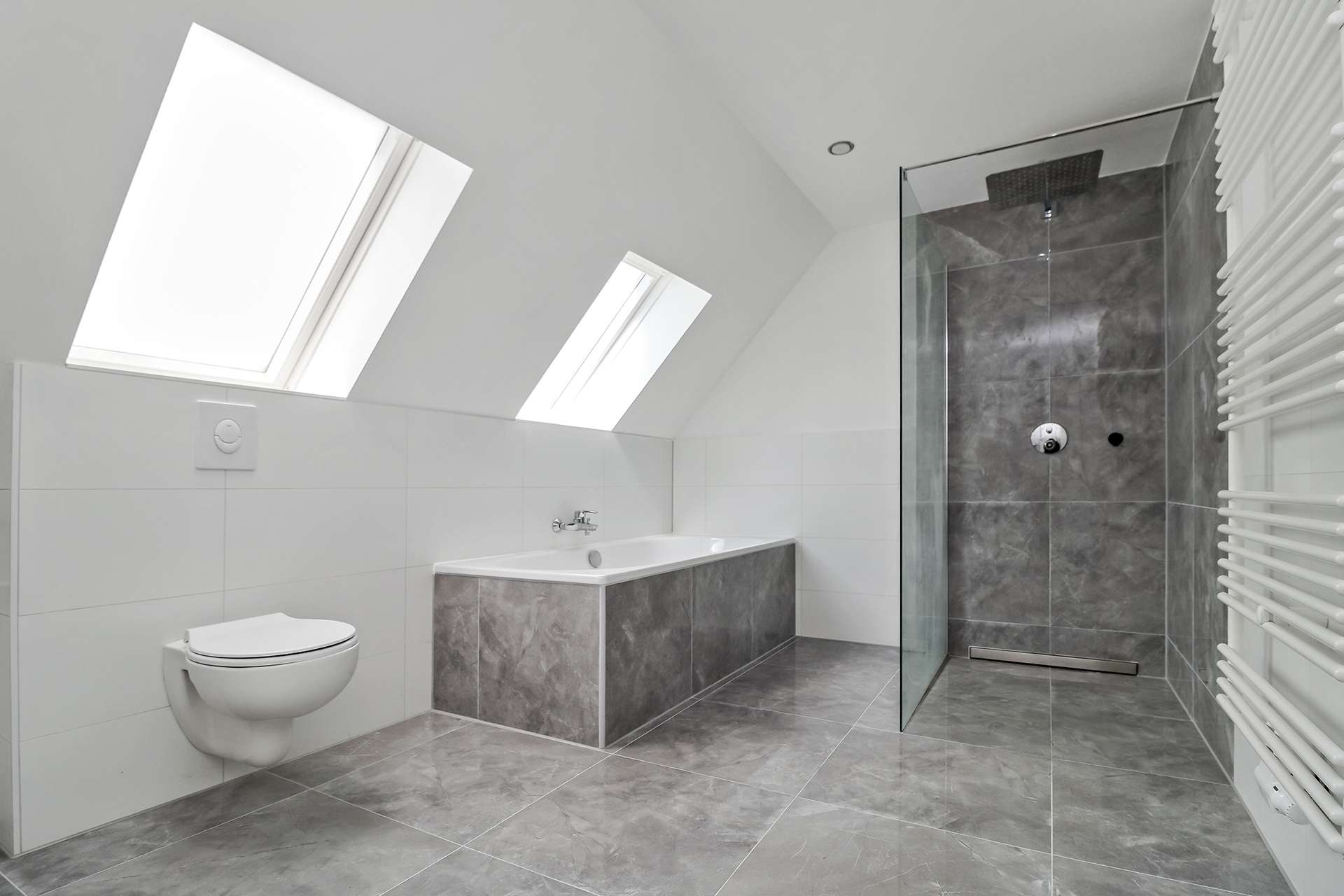 Badezimmer DG
