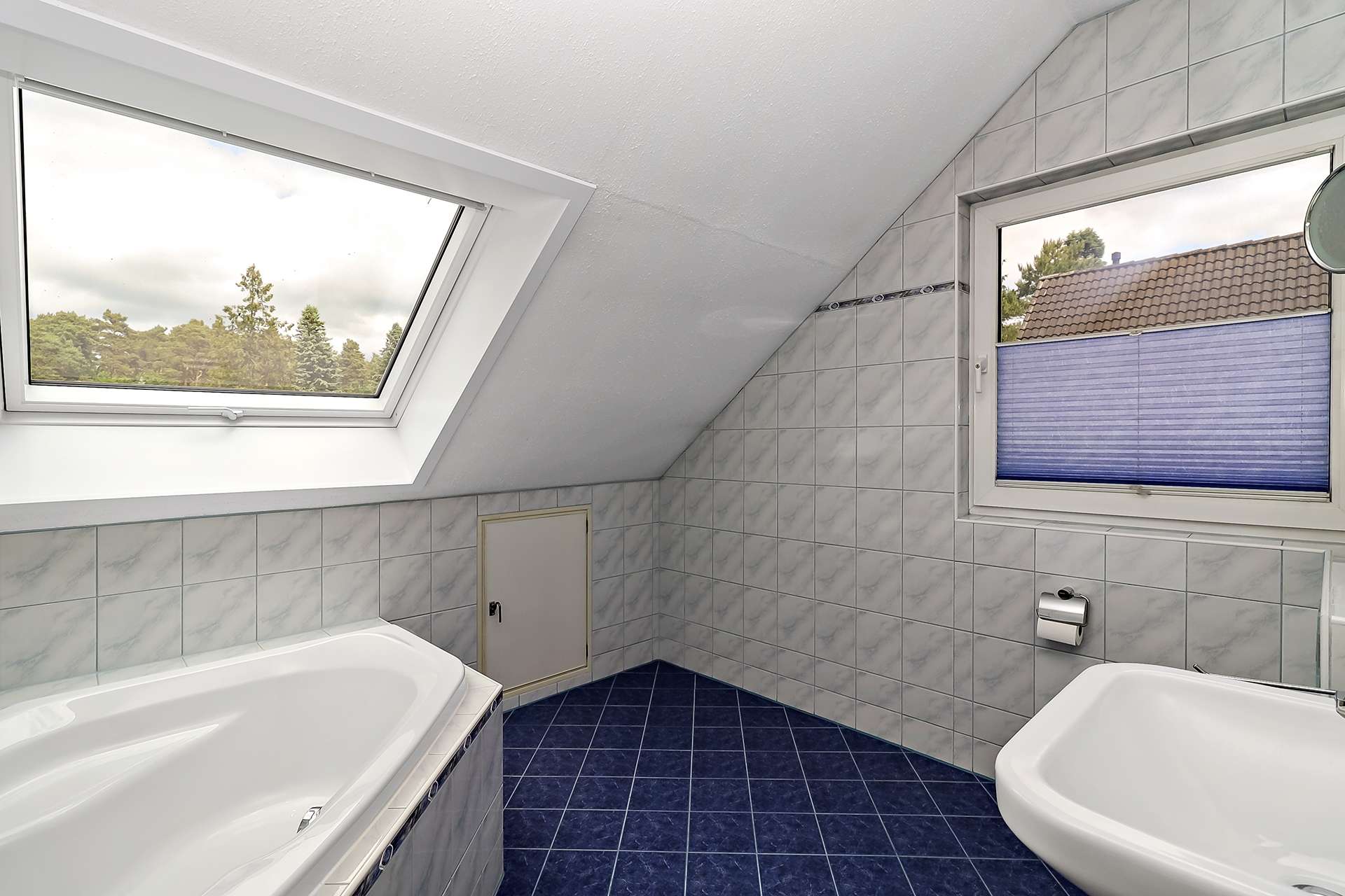 Badezimmer Dachgeschoss