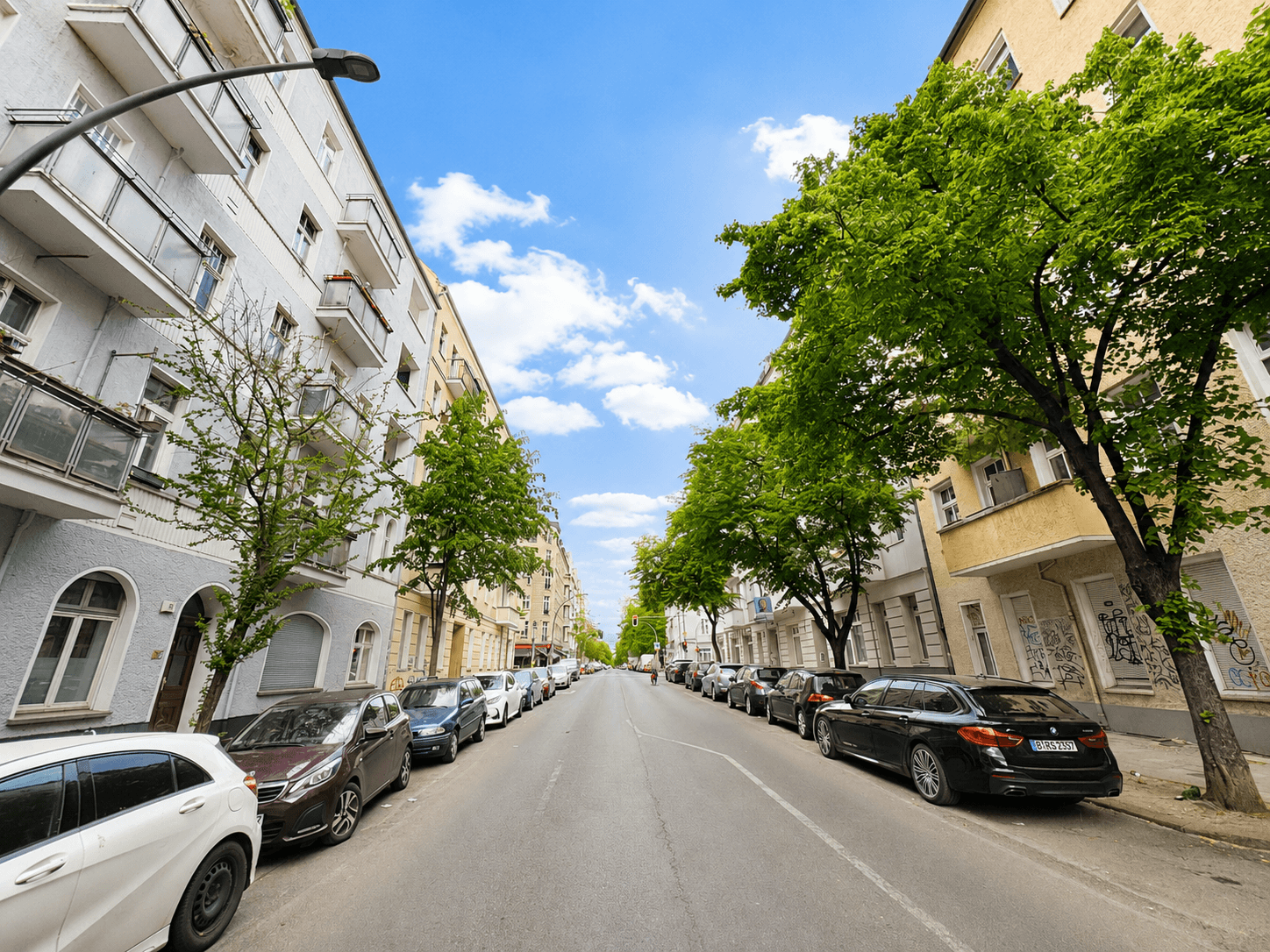 Straßenansicht