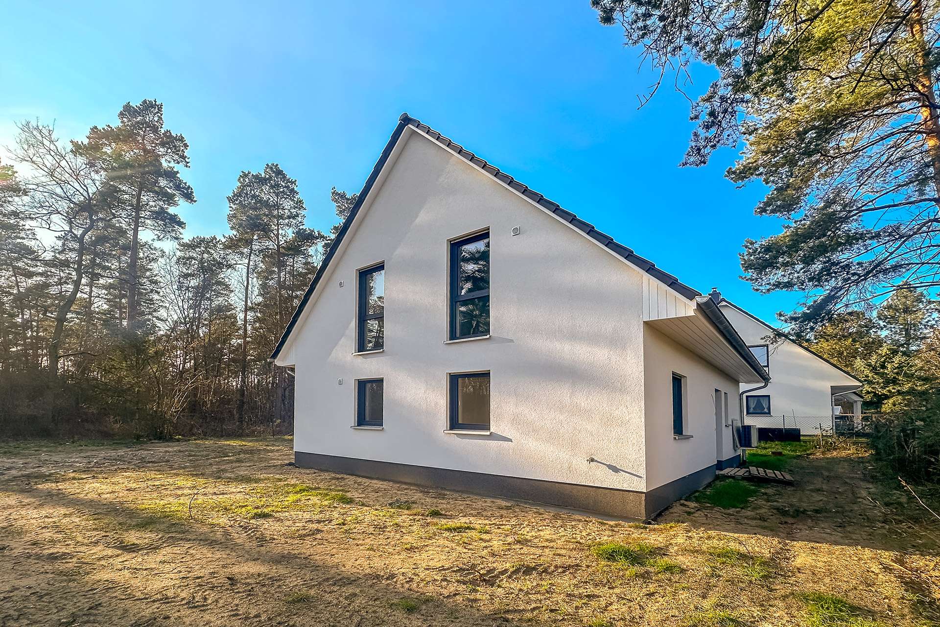 Hausansicht Seite