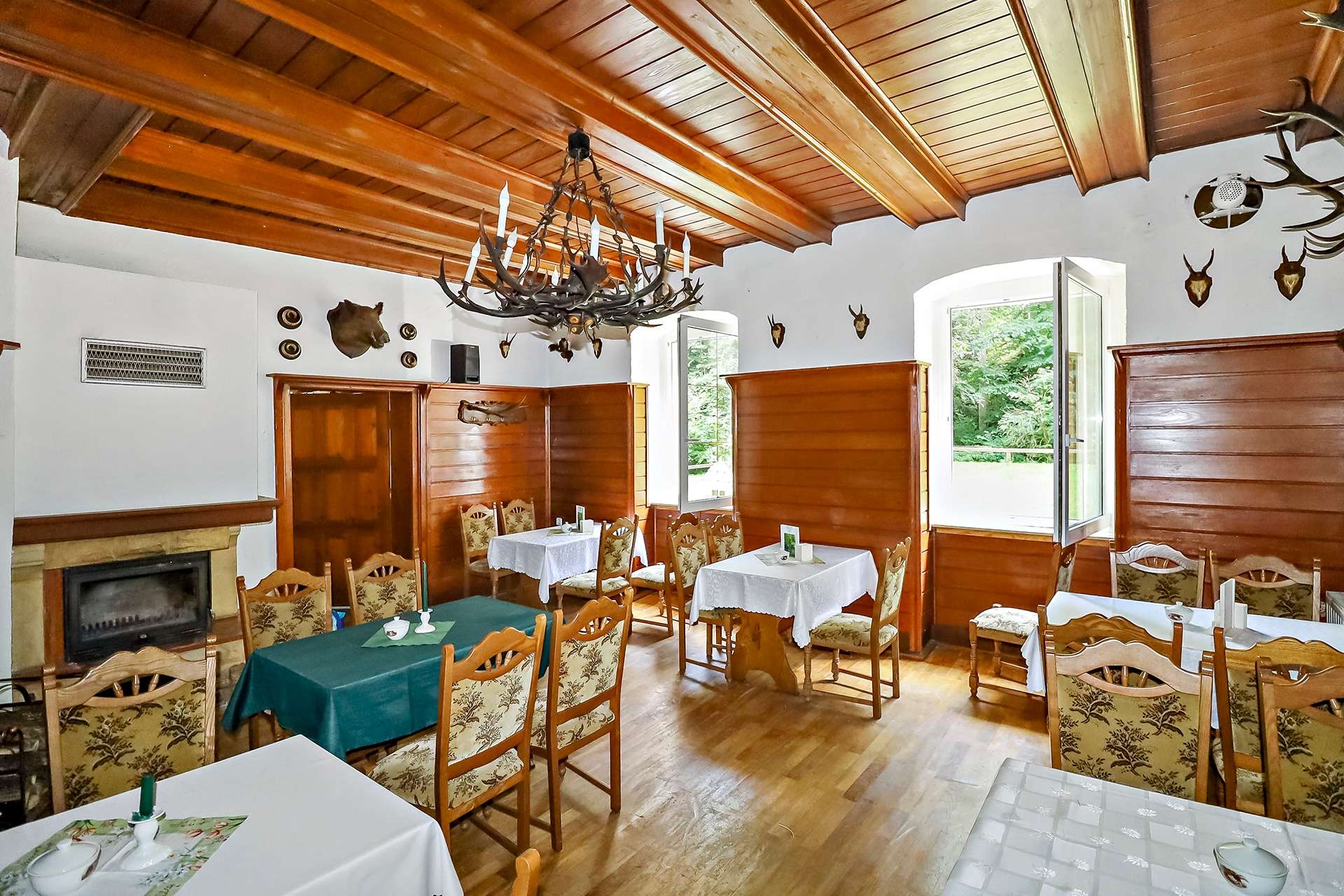 Jagdzimmer