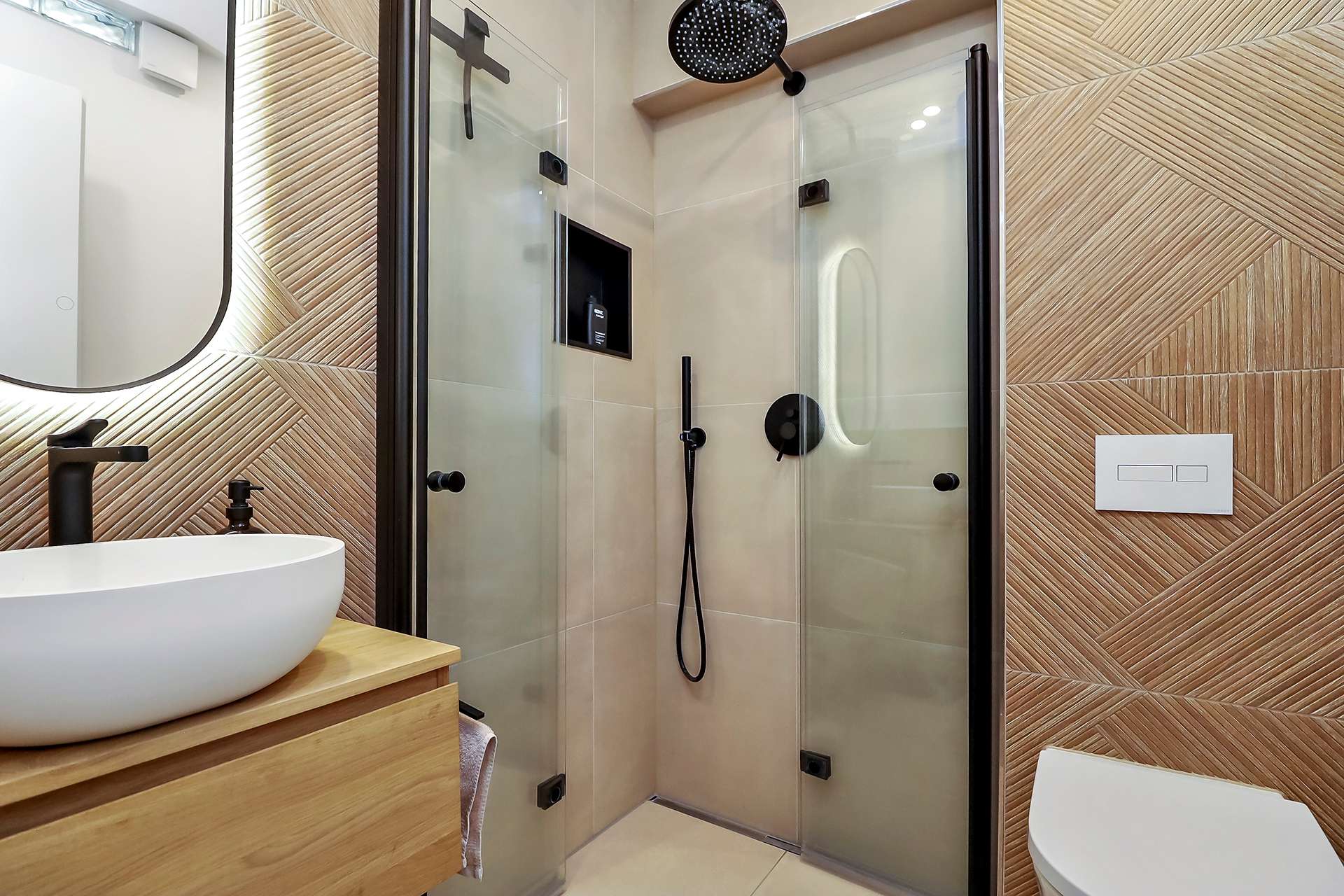 Badezimmer im Erdgeschoss