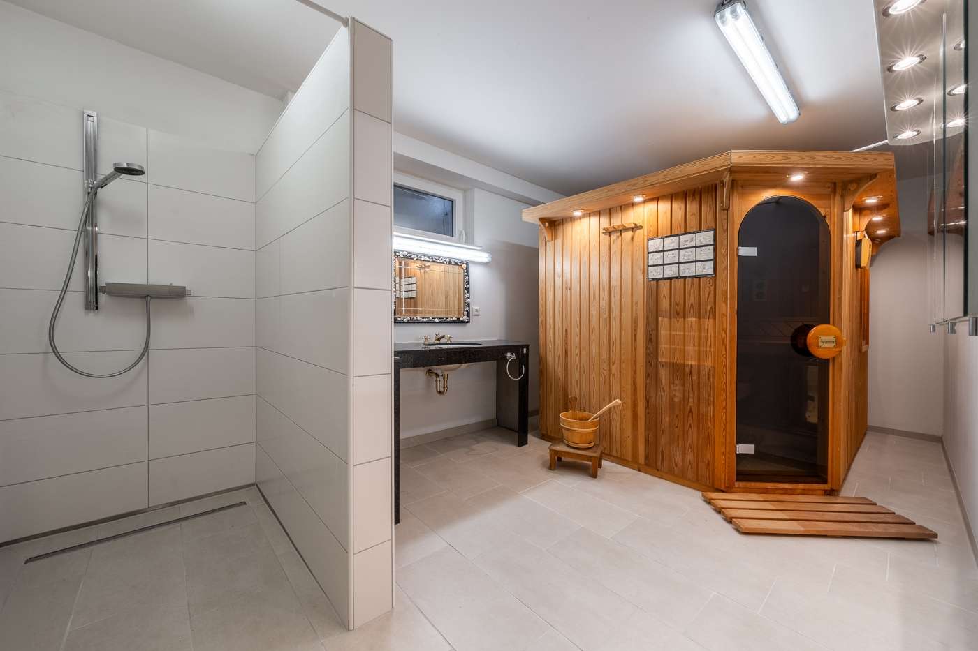 Die Ostsee nur 300 m entfernt – Luxuriöses Einfamilienhaus mit Sauna, Smart Home & Gartenoase – Bild 8