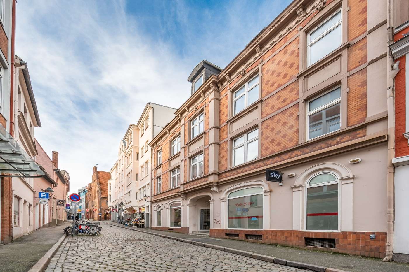 Lübeck I Aufgeteiltes Zinshaus mit Gewerbe und Wohneinheiten auf Altstadt-Insel mit Dachterrasse – Bild 5