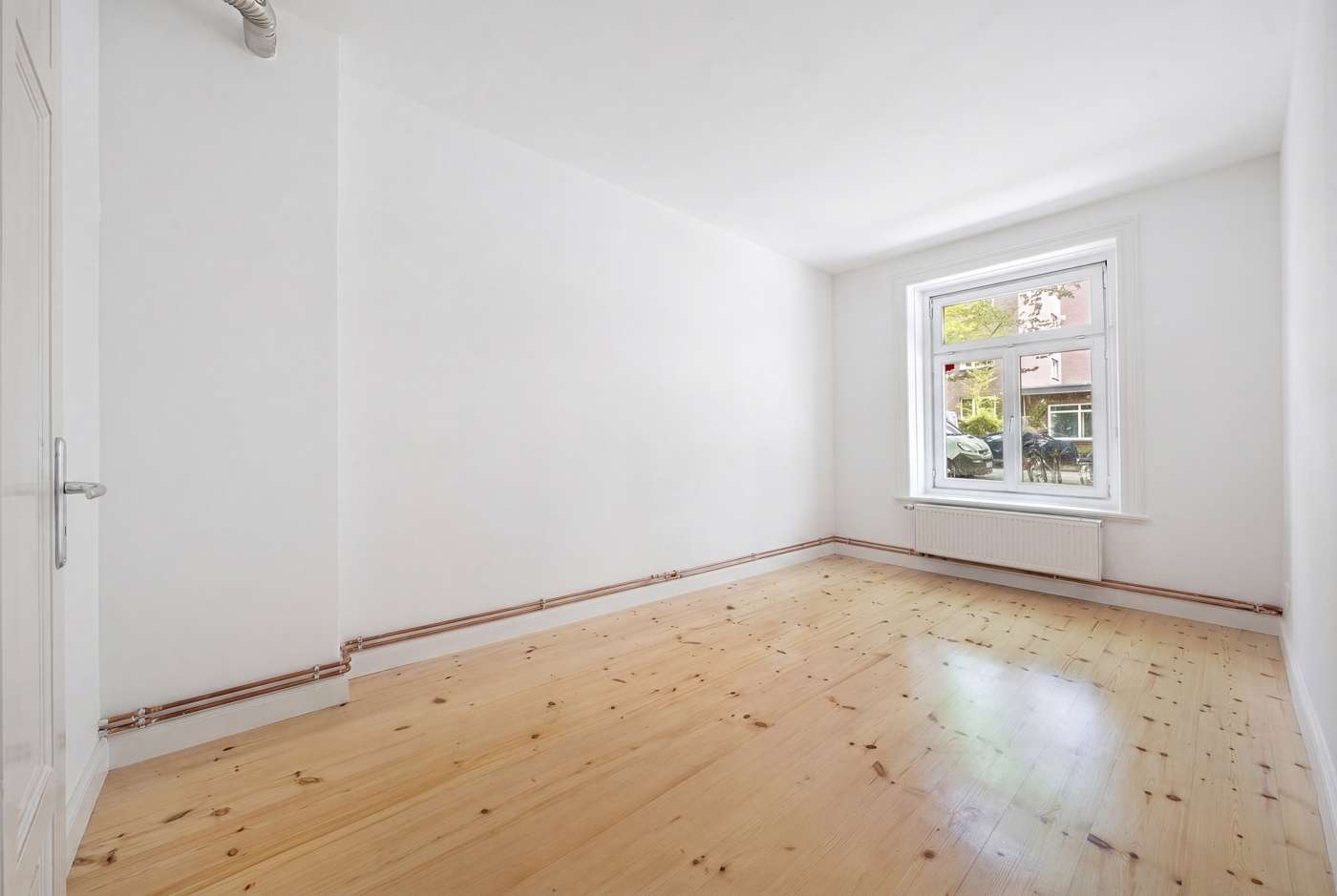 Stilvoll sanierte und frei lieferbare Altbauwohnung in Bestlage – 
unmittelbare Nähe zum Mühlenkamp – Bild 7