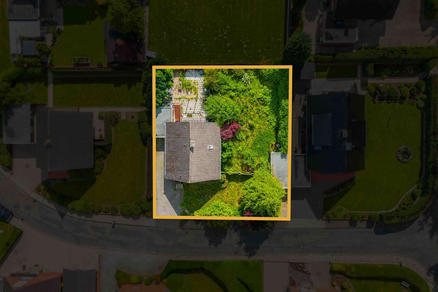 Einfamilienhaus mit großem Grundstück und viel Gestaltungspotenzial in Mettingen – Bild 11