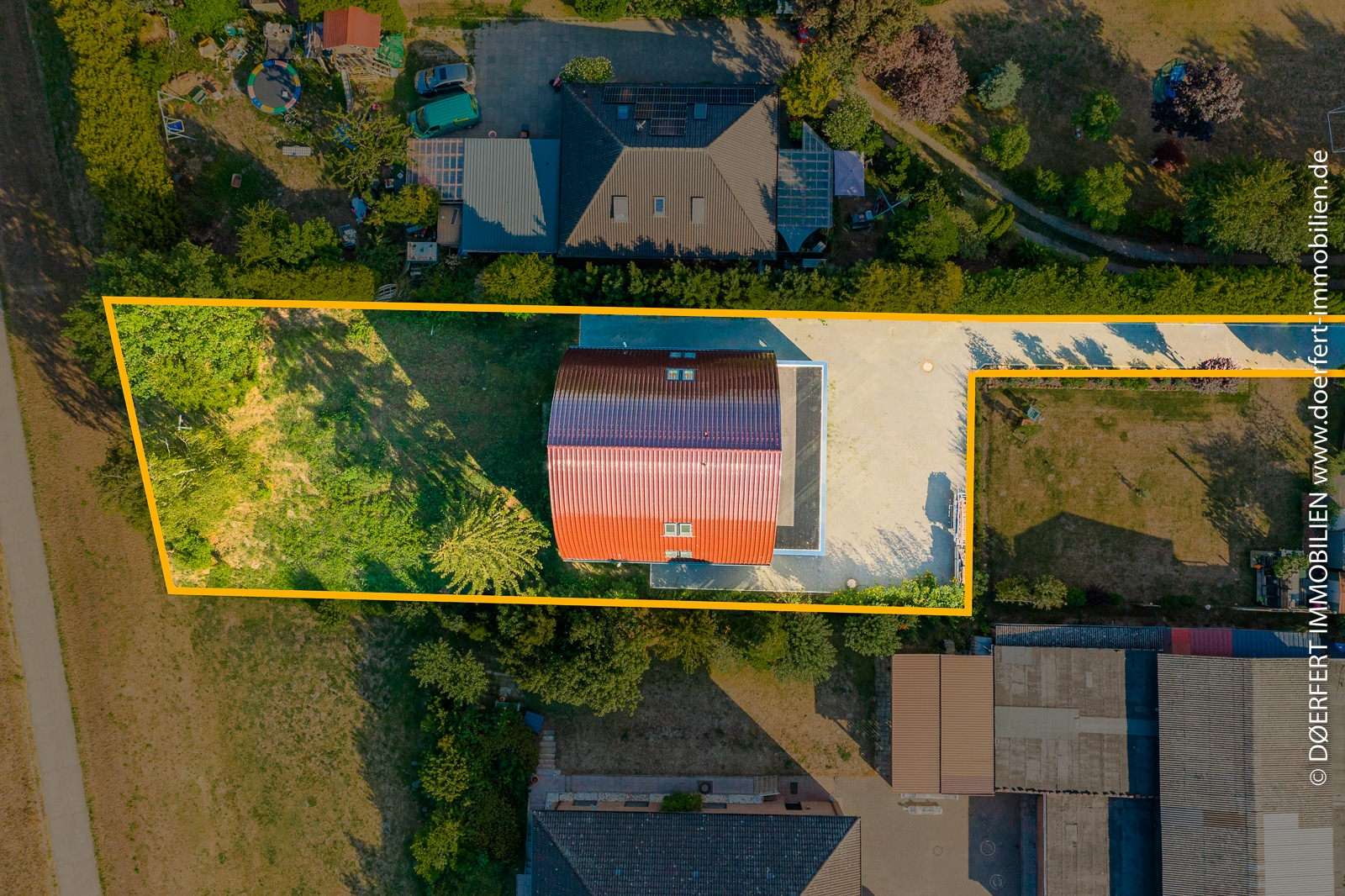 Tespe | Große helle Doppelhaushälfte auf 3 Ebenen mit 2 Balkonen, 1 Terrasse & einmaligem Elbblick – Bild 11