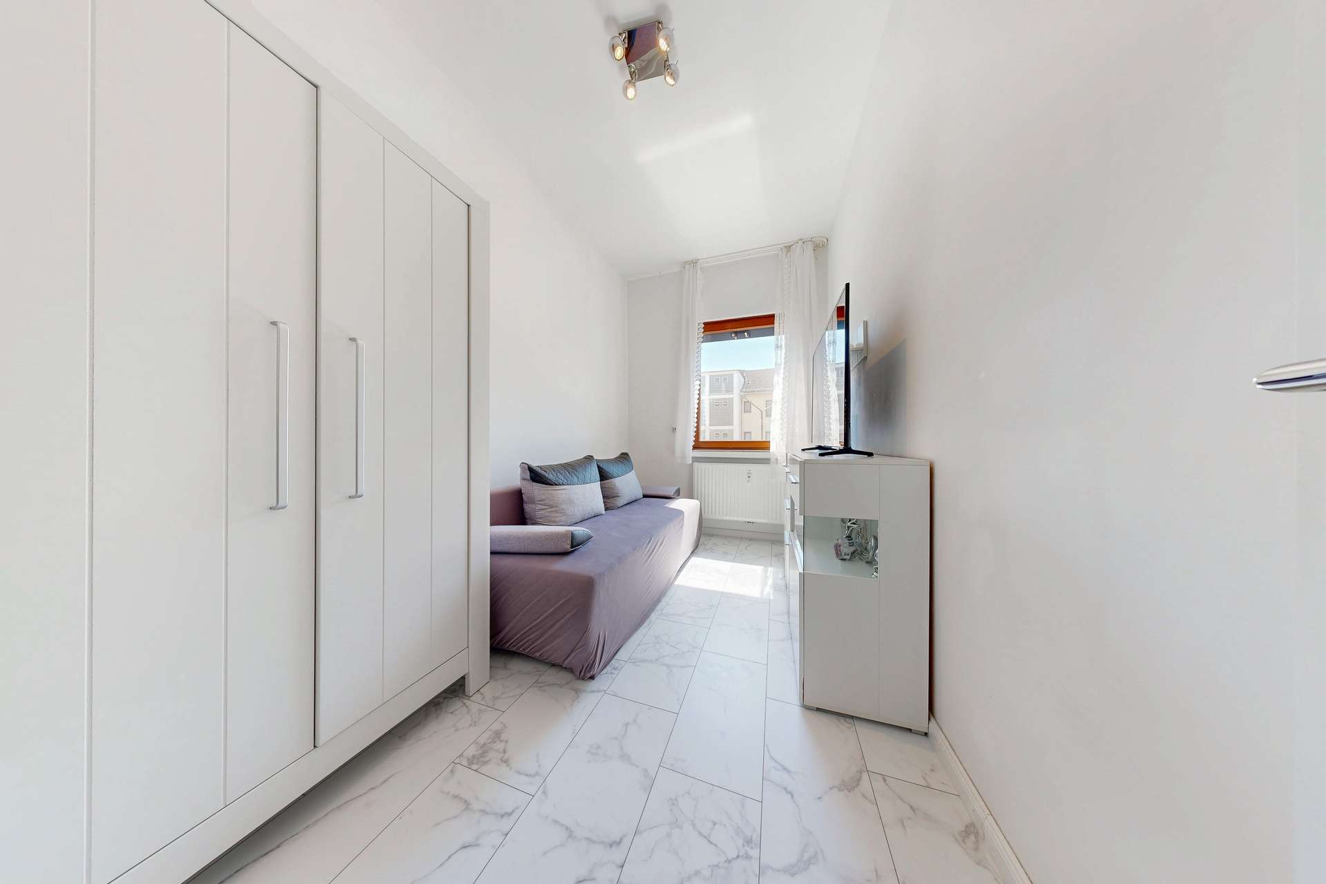 Großzügige 5-Zimmer-Wohnung mit Modernisierung und Potenzial – Bild 6
