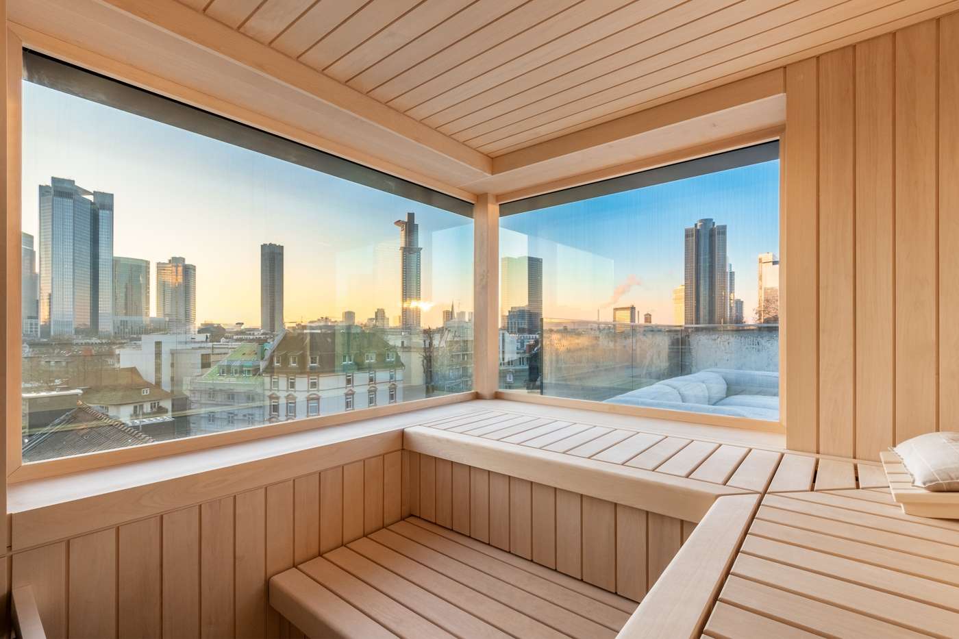 SKYPEARL – Ultimate luxury. Infinite views. Masterpiece. – Bild 3