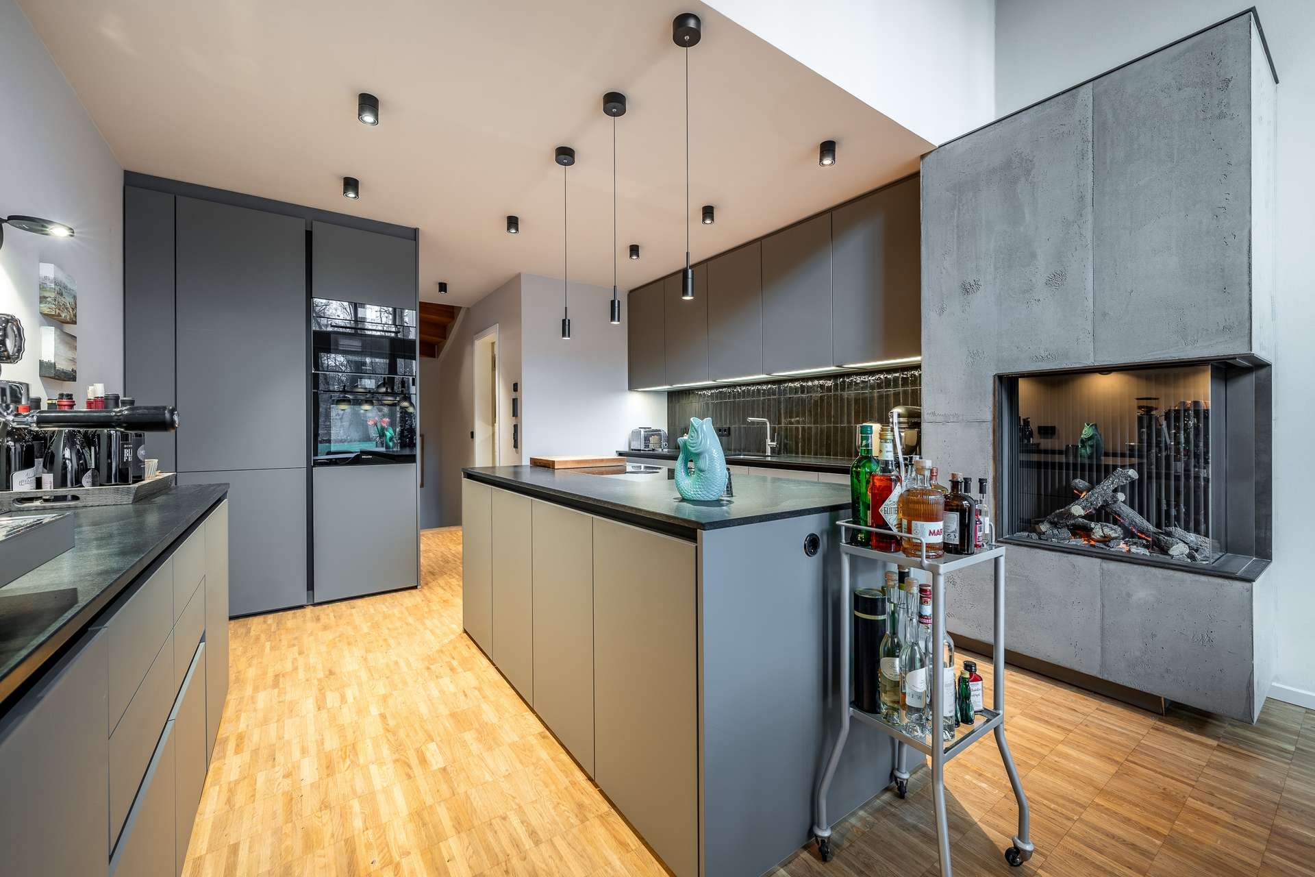 Familienwohntraum: Das perfekte Designer-Juwel in Bestlage mit Waldrandlage und Energieklasse A+ – Bild 4