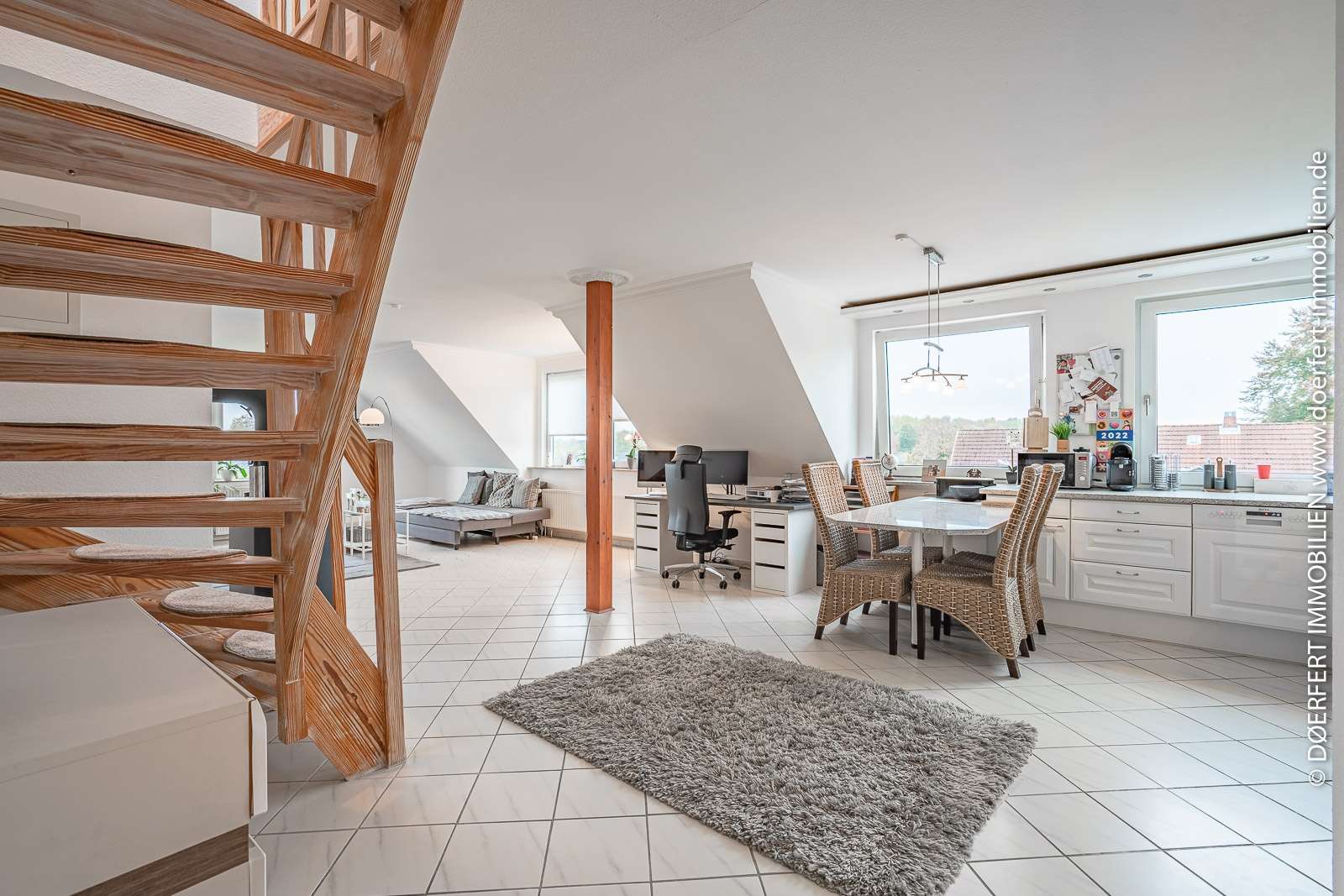 Maisonettewohnung mit Charakter zwischen Altstadt und Ostsee – Bild 3