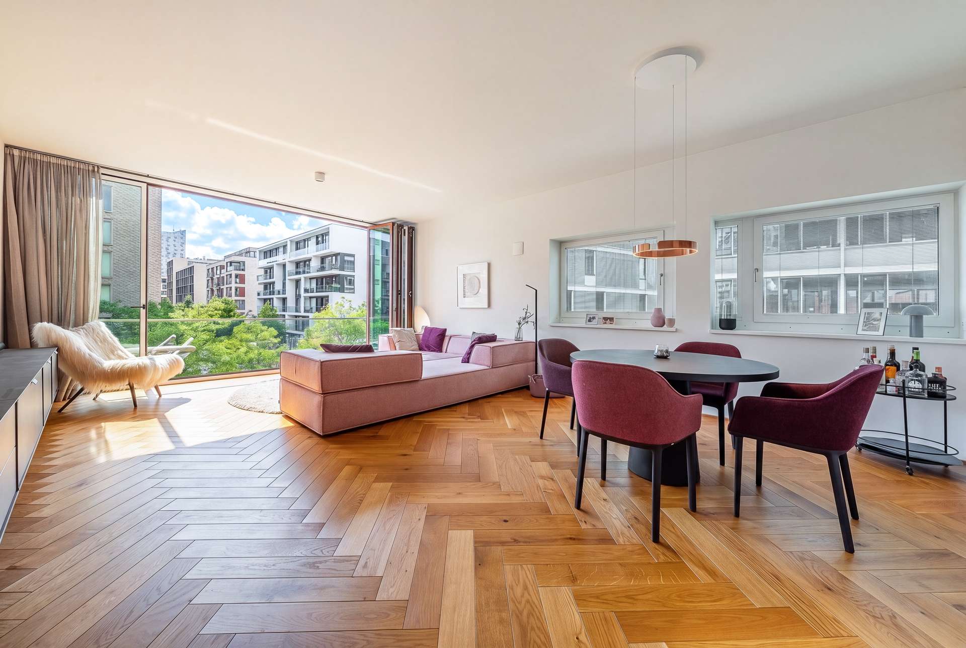 Zwischen Wasser und Elbphilharmonie – Exklusive 3-Zimmer-Wohnung in der HafenCity – Bild 3